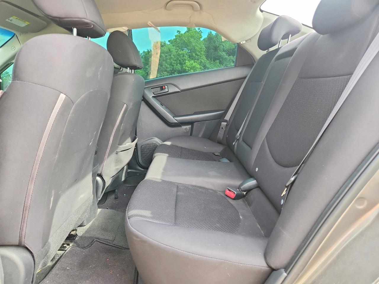 2012 Kia Forte Gray vin: KNAFU4A29C5558178