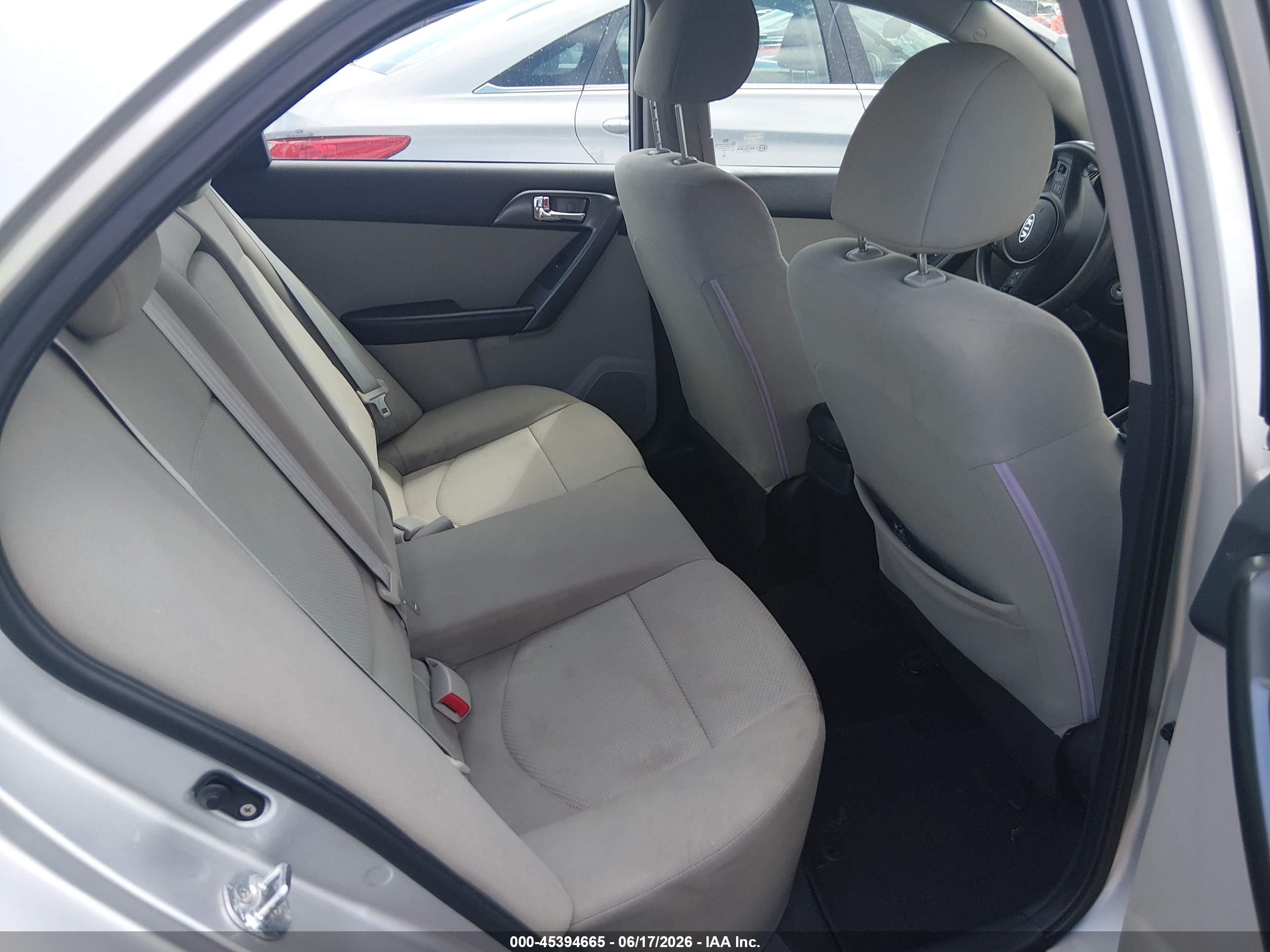 2013 Kia Forte Ex Silver vin: KNAFU4A29D5680945
