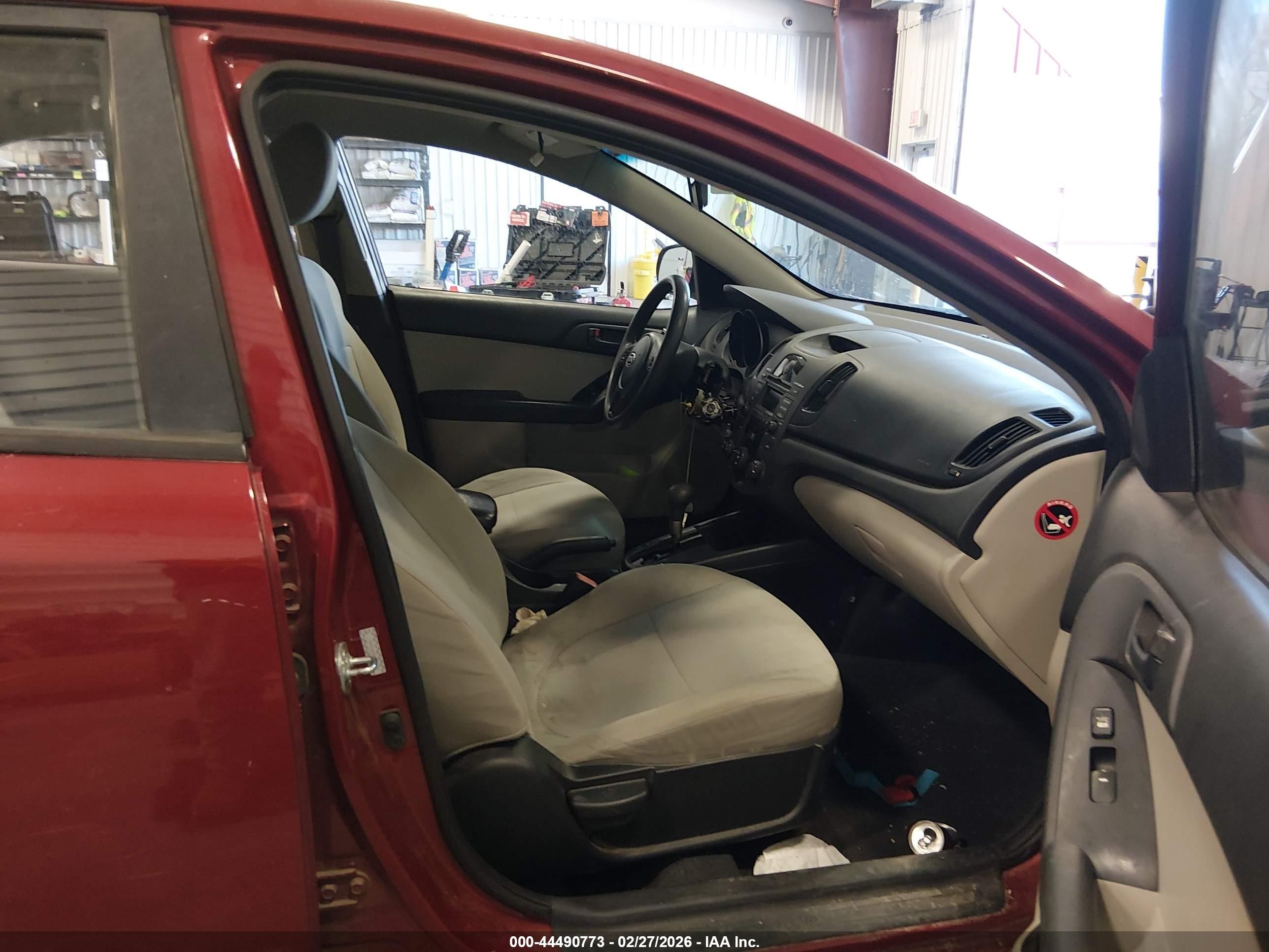2010 Kia Forte Ex Red vin: KNAFU4A2XA5055546