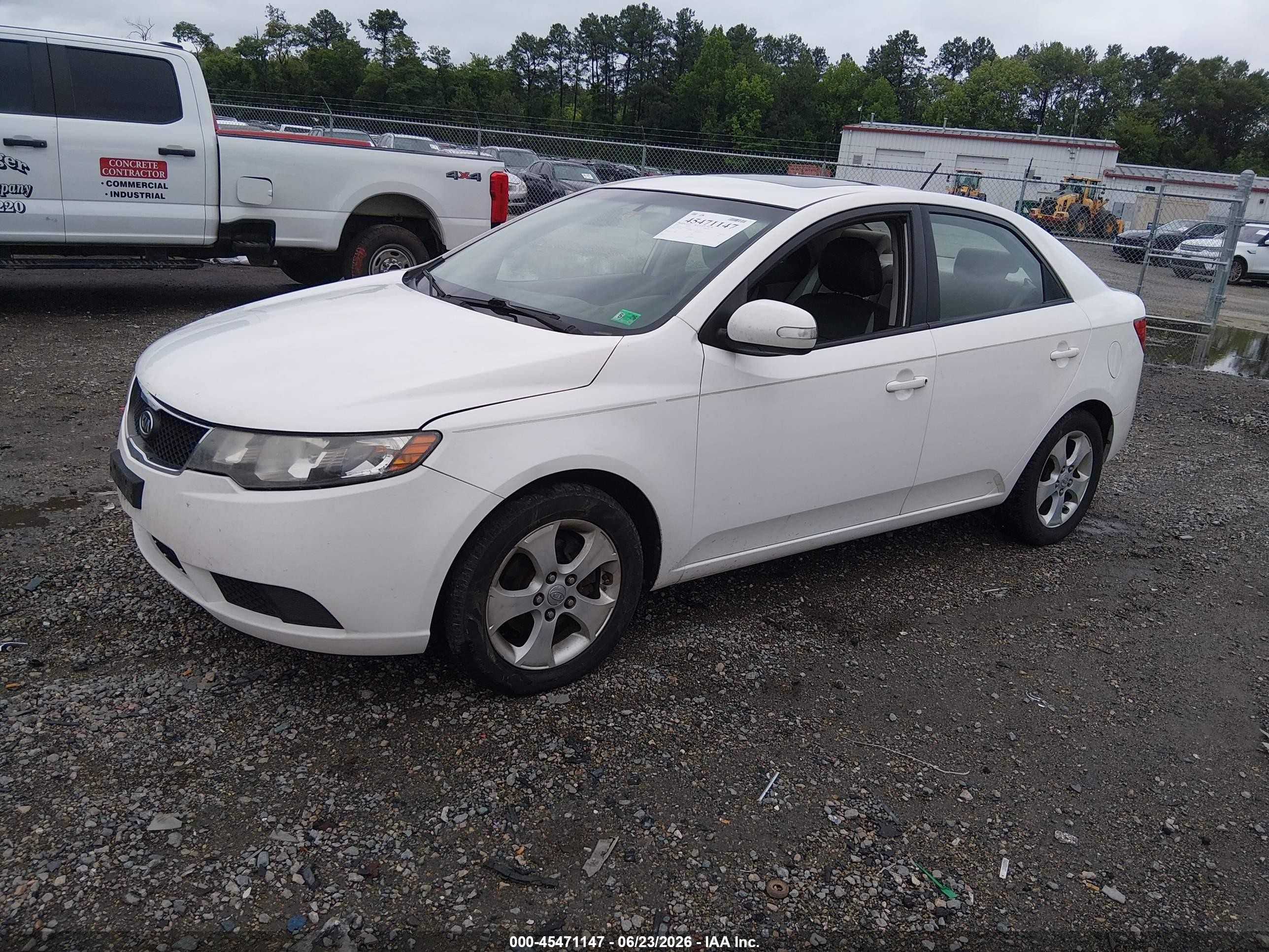 2010 Kia Forte Ex White vin: KNAFU4A2XA5231480