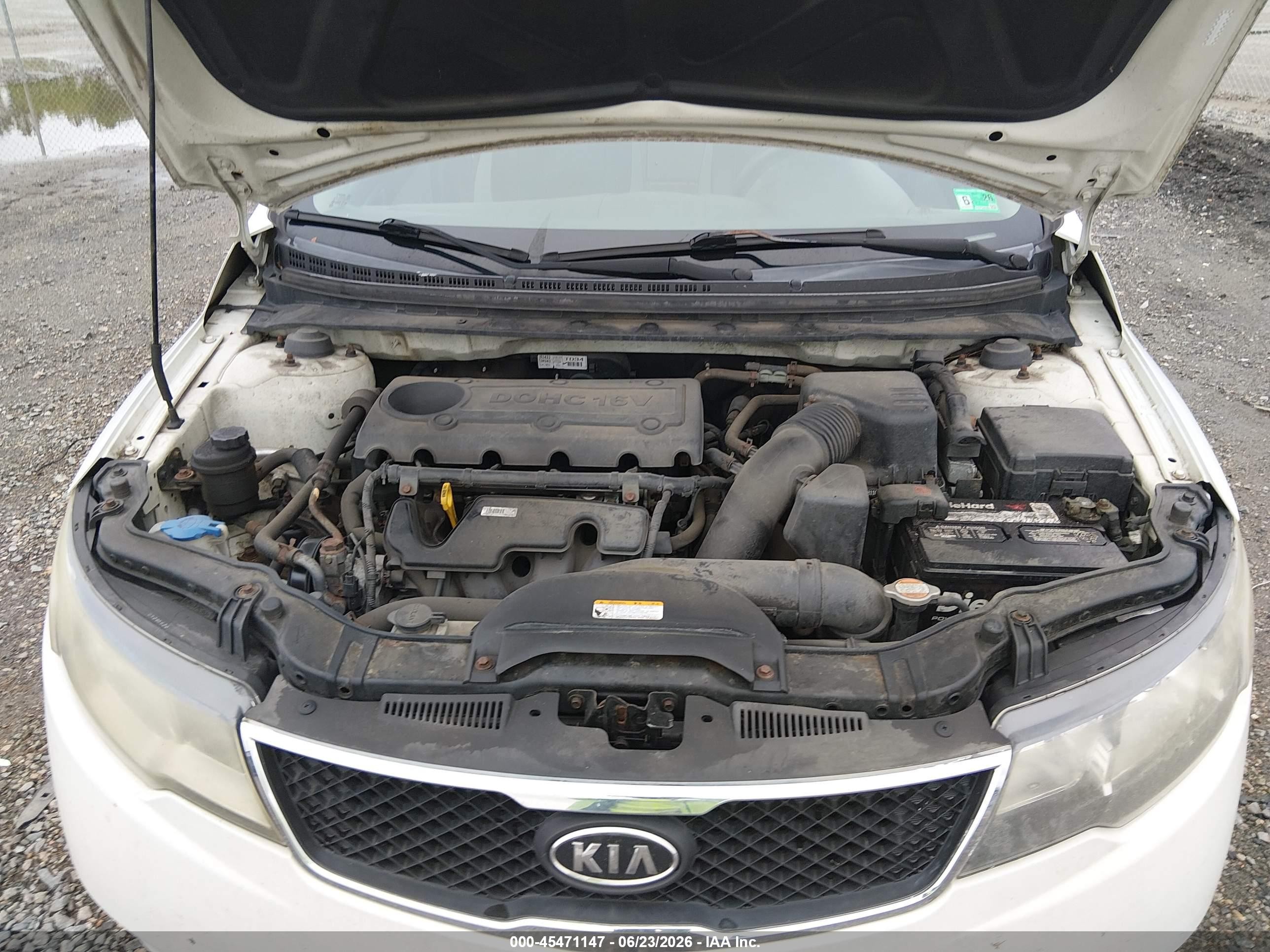 2010 Kia Forte Ex White vin: KNAFU4A2XA5231480