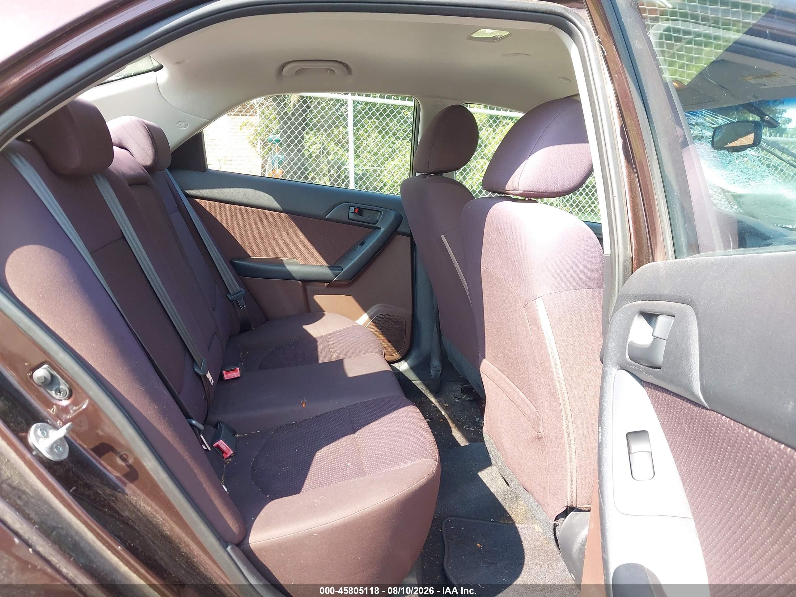 2010 Kia Forte Ex Red vin: KNAFU4A2XA5815510