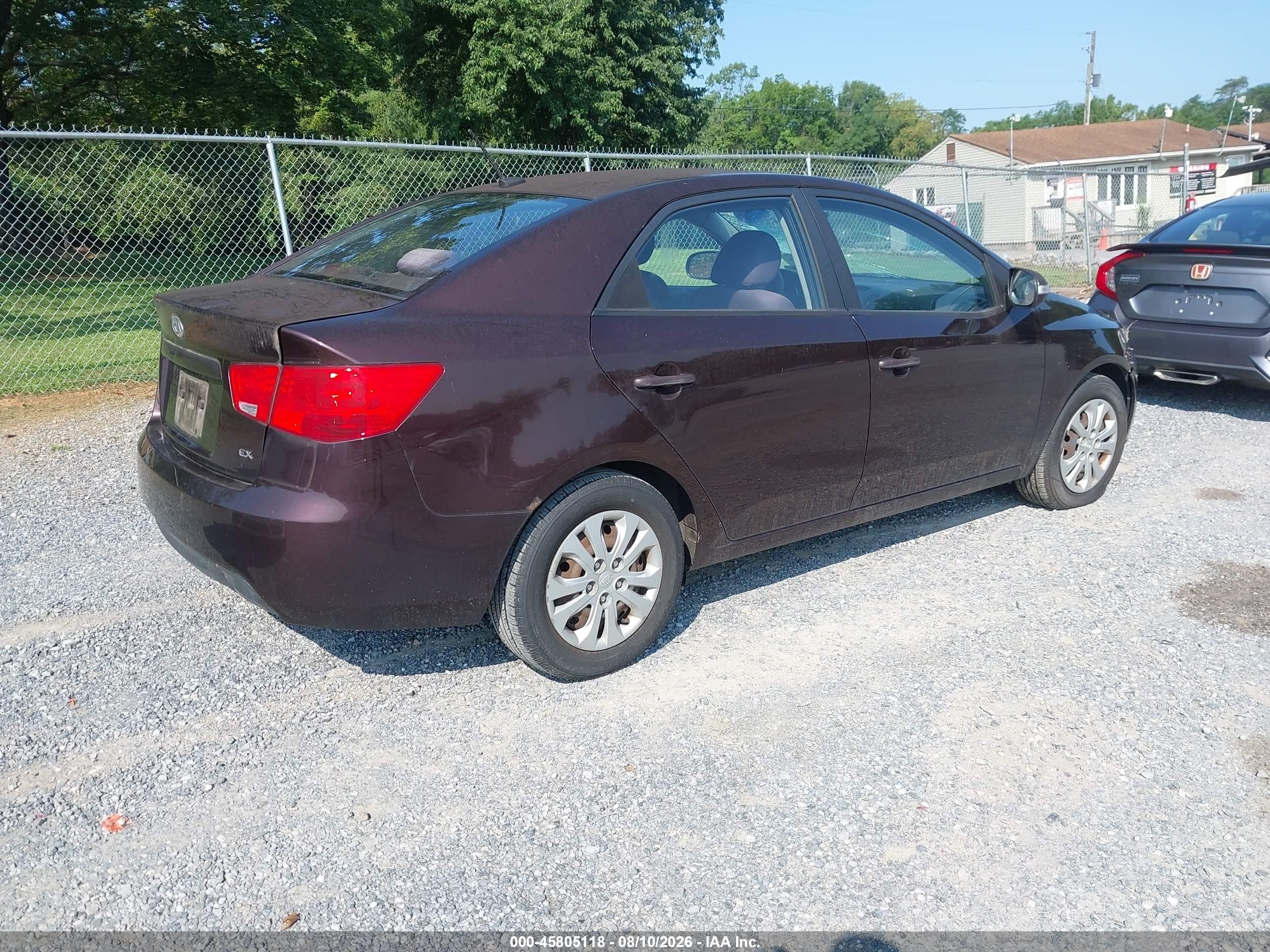 2010 Kia Forte Ex Red vin: KNAFU4A2XA5815510