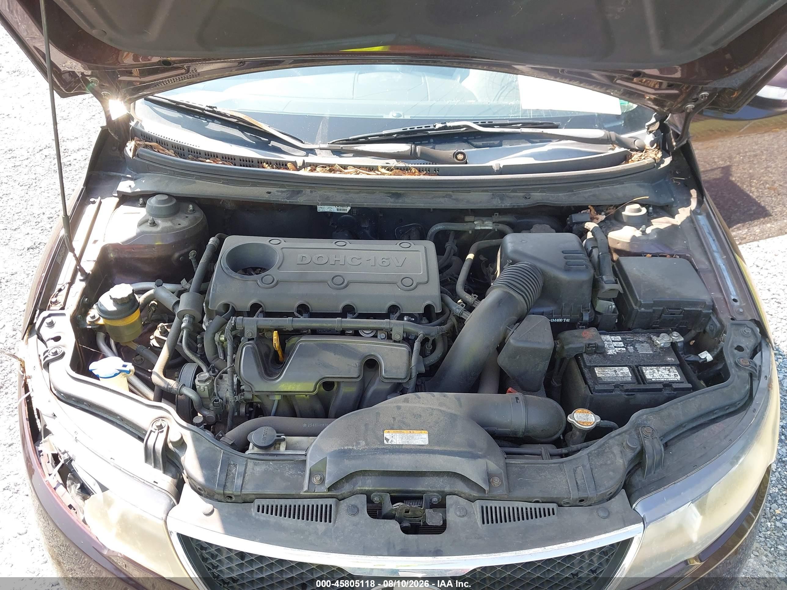 2010 Kia Forte Ex Red vin: KNAFU4A2XA5815510