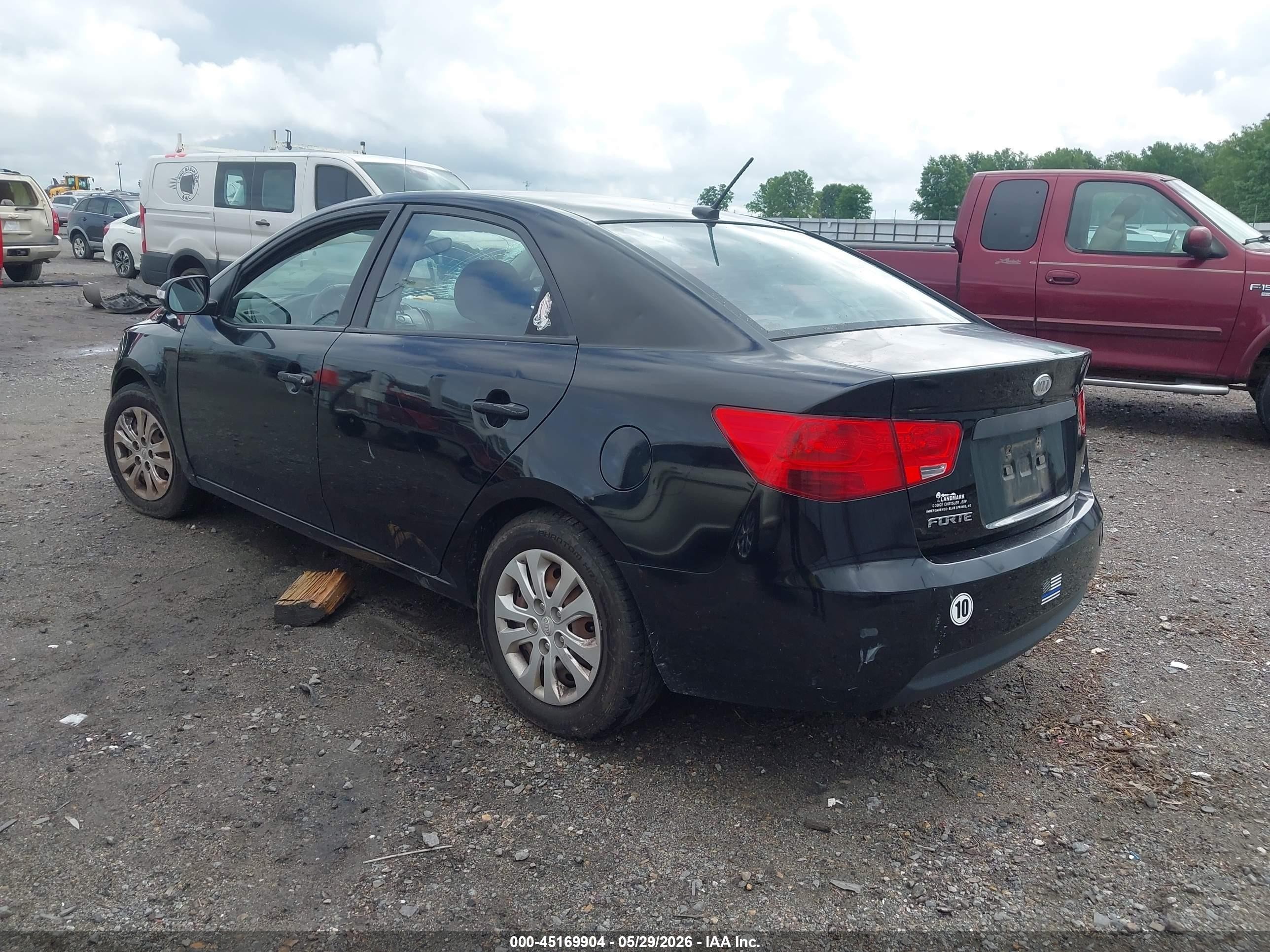 2010 Kia Forte Ex Black vin: KNAFU4A2XA5829469