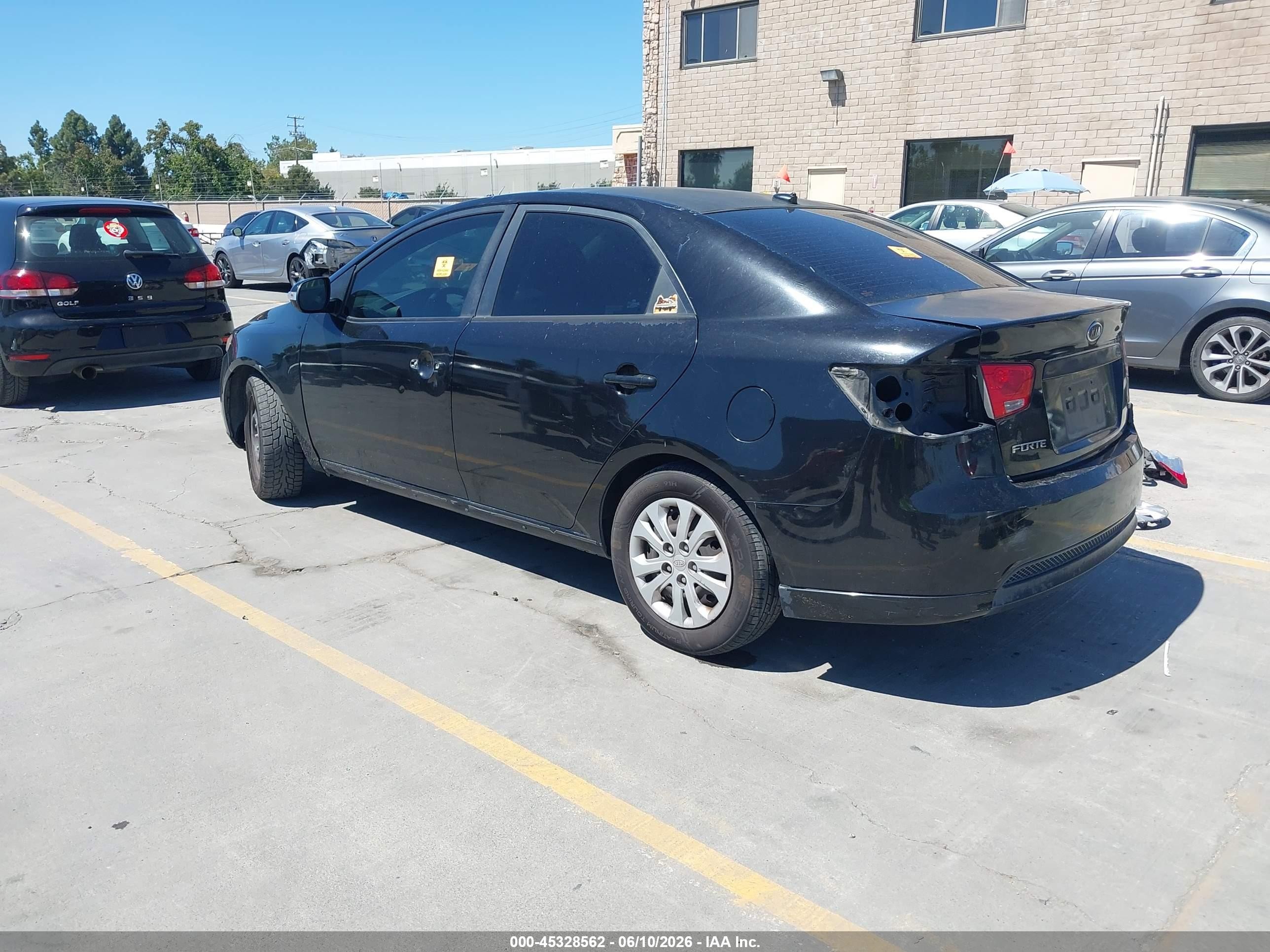 2010 Kia Forte Ex Black vin: KNAFU4A2XA5859202