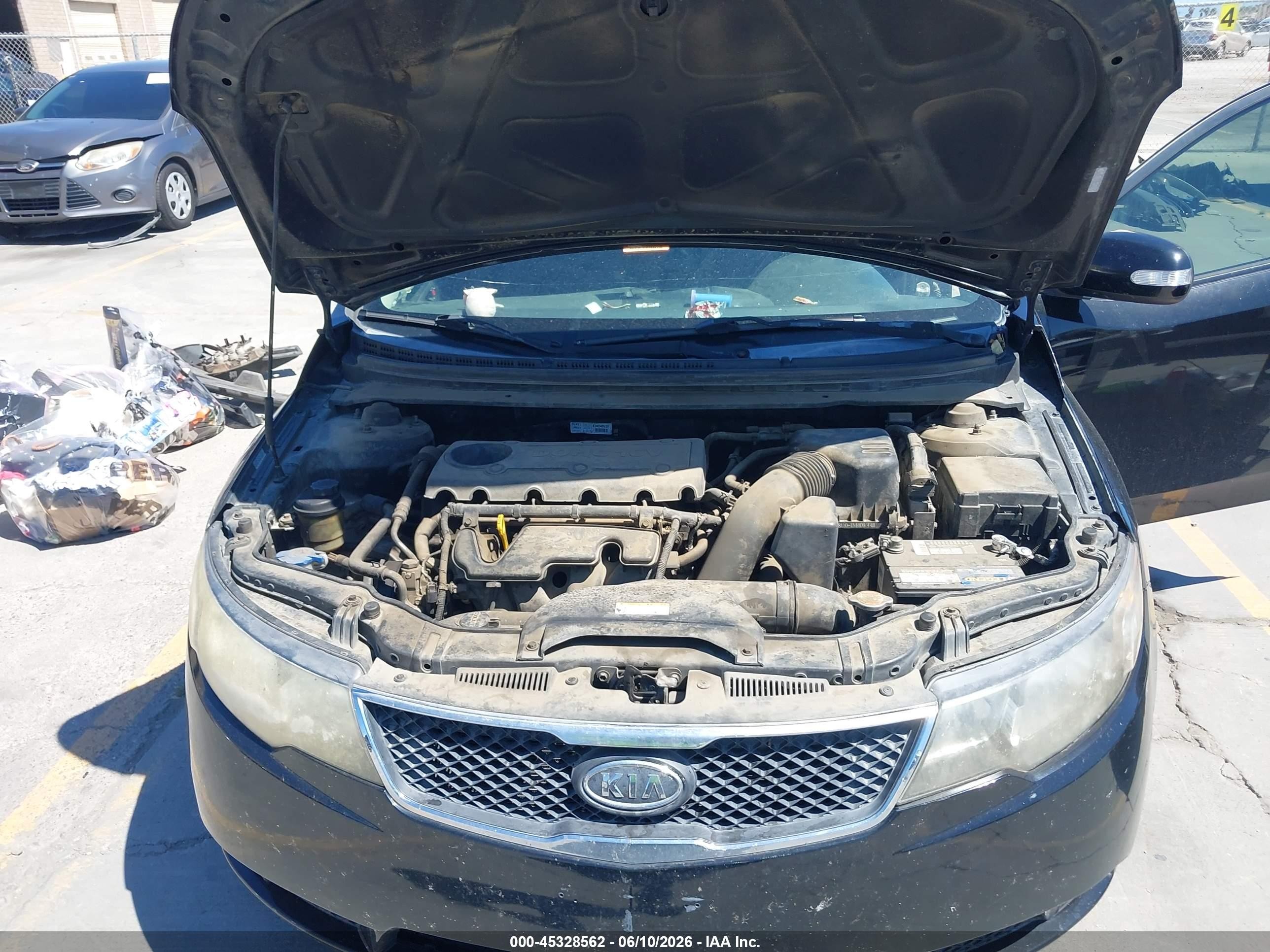 2010 Kia Forte Ex Black vin: KNAFU4A2XA5859202