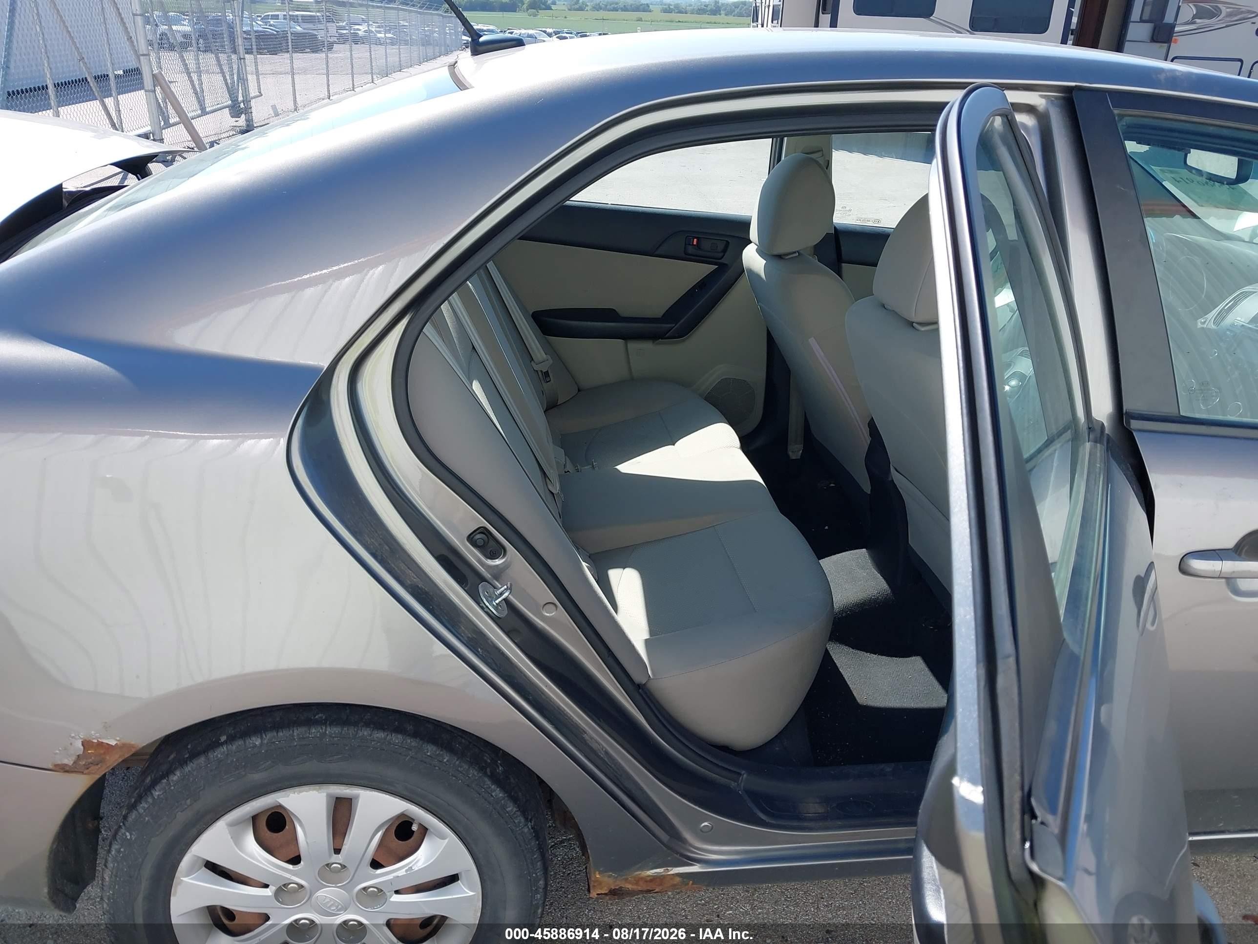 2010 Kia Forte Ex Gray vin: KNAFU4A2XA5860169