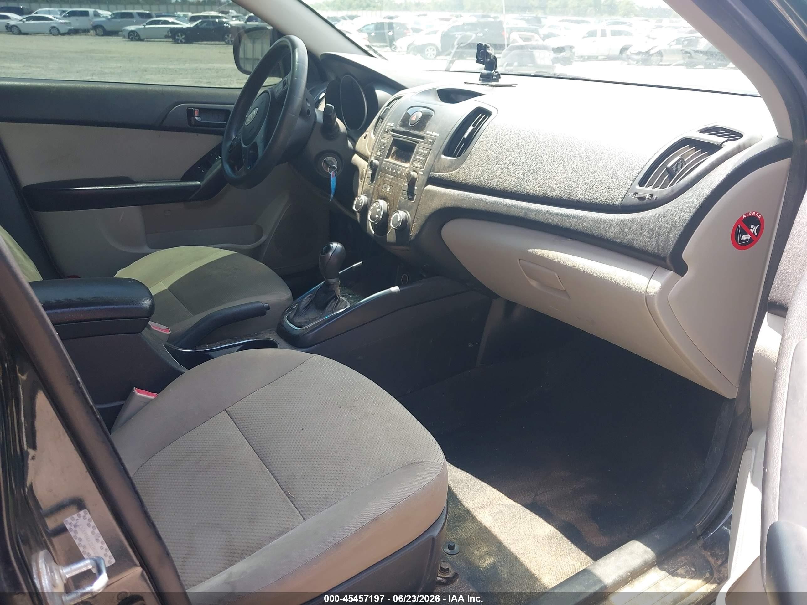 2011 Kia Forte Ex Black vin: KNAFU4A2XB5322329
