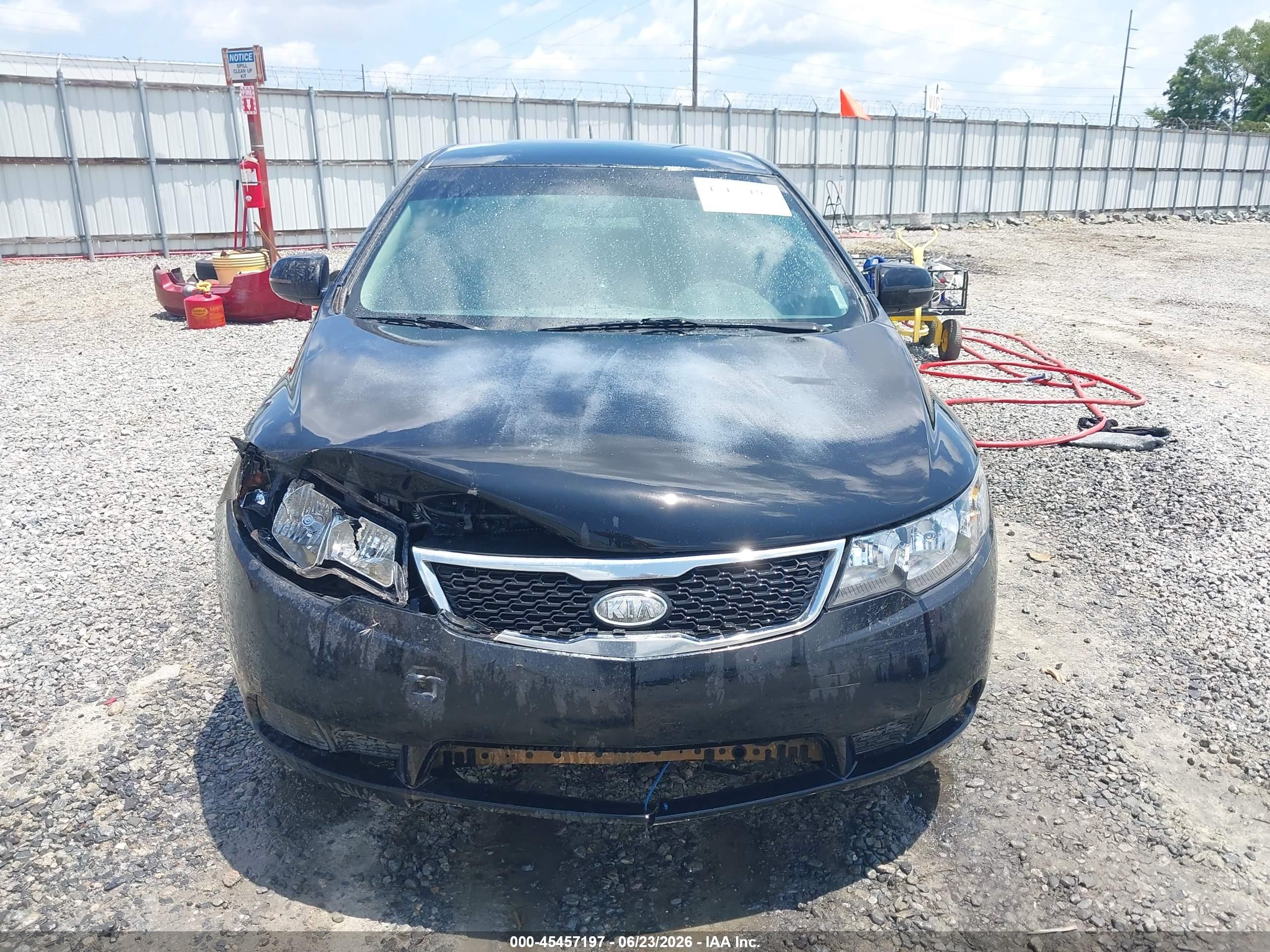 2011 Kia Forte Ex Black vin: KNAFU4A2XB5322329