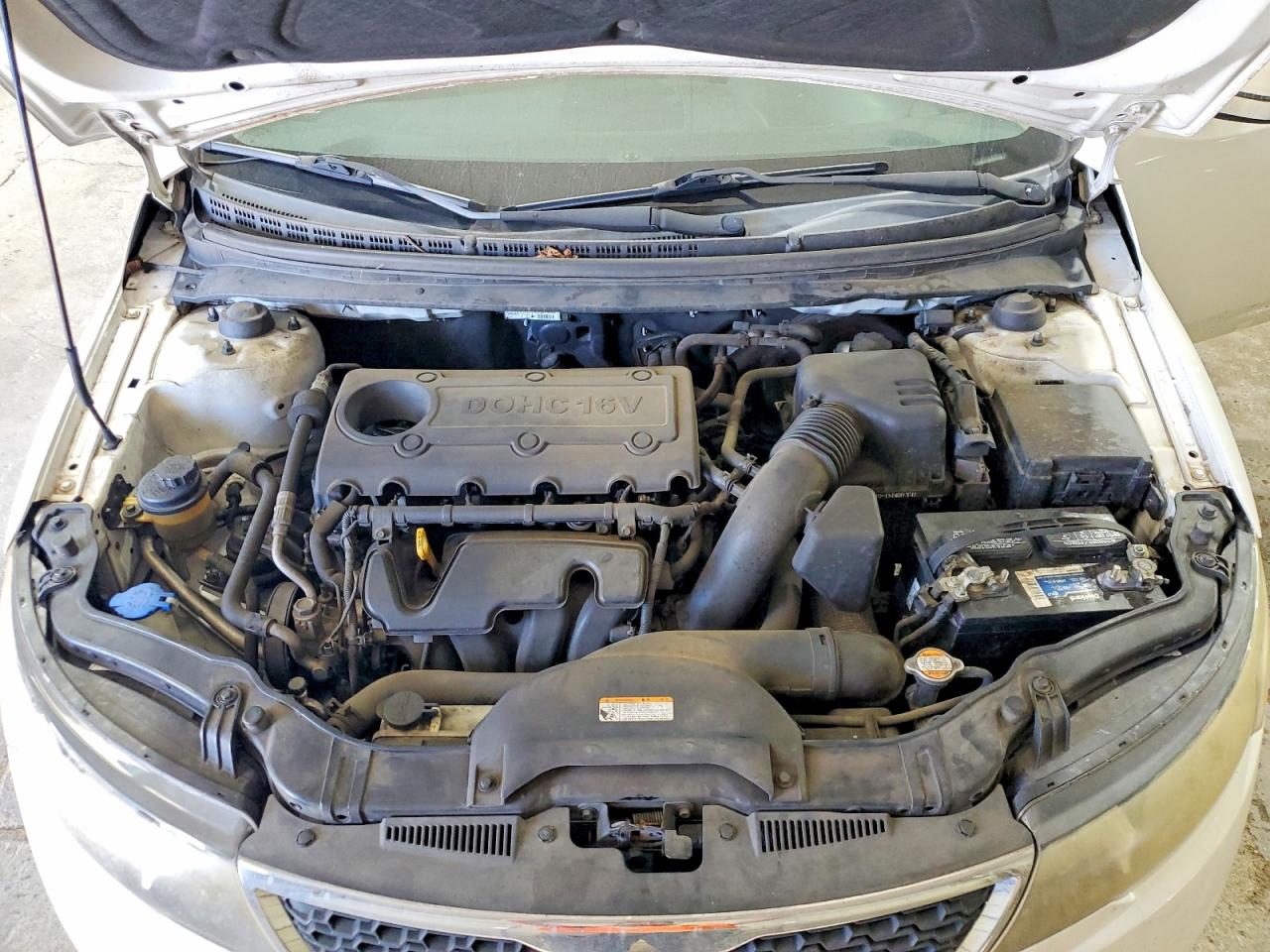 2011 Kia Forte Ex White vin: KNAFU4A2XB5424746