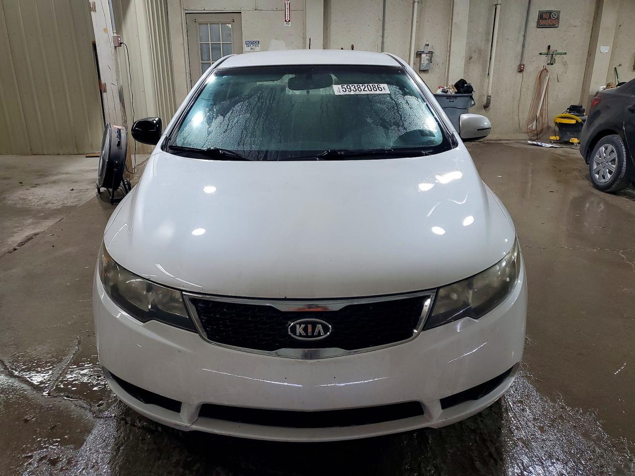 2011 Kia Forte Ex White vin: KNAFU4A2XB5424746
