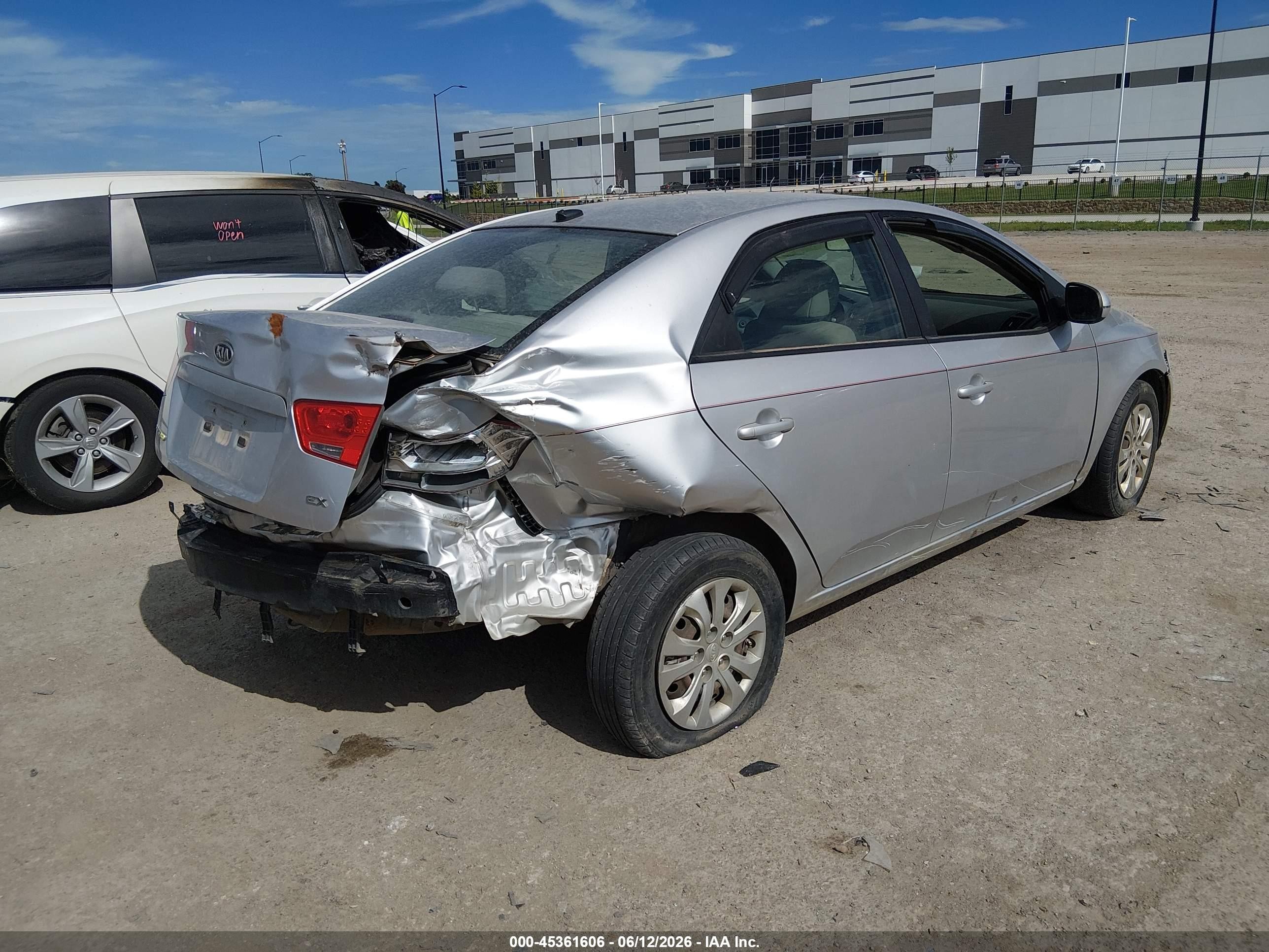 2012 Kia Forte Ex Silver vin: KNAFU4A2XC5505571