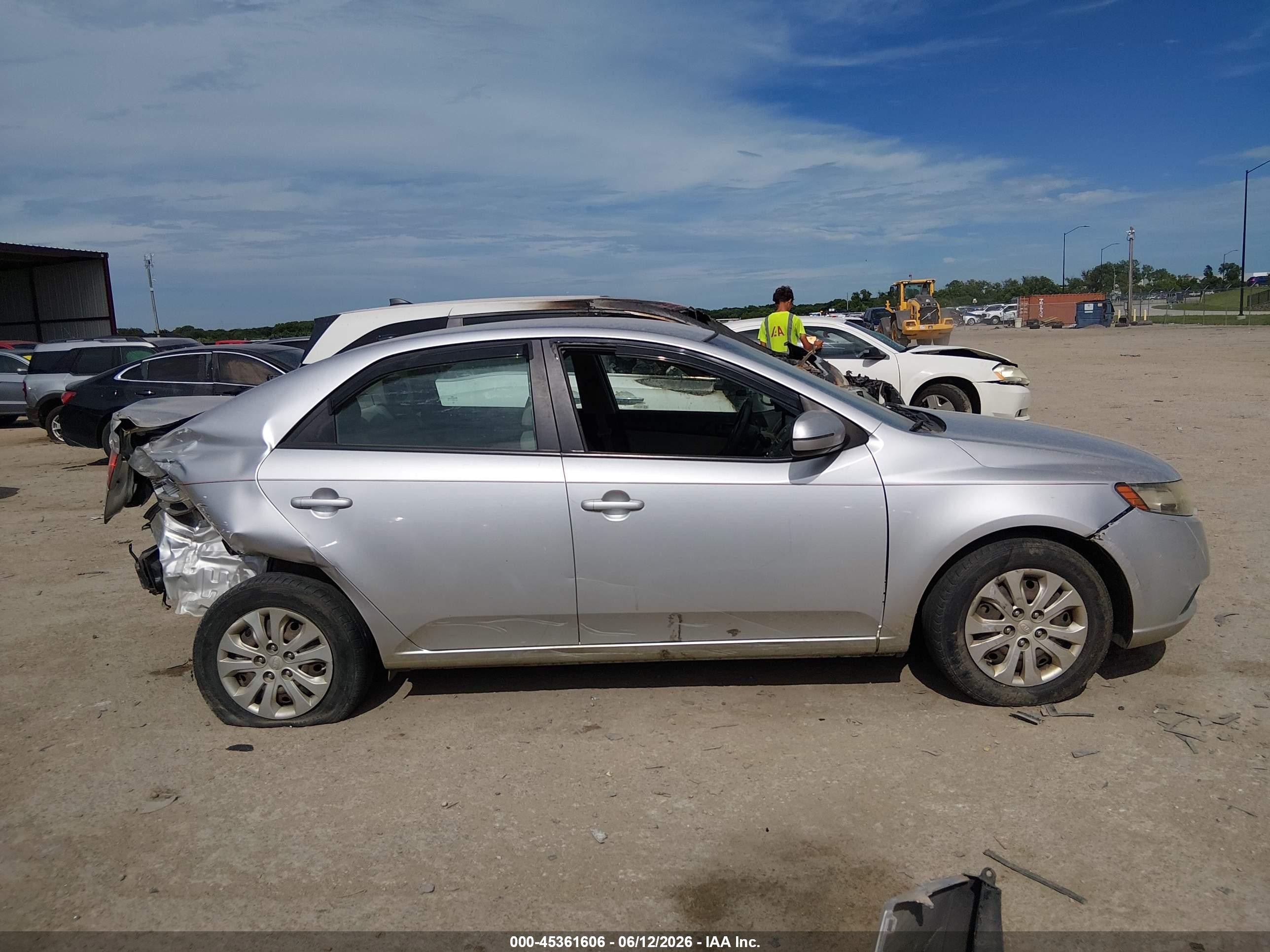 2012 Kia Forte Ex Silver vin: KNAFU4A2XC5505571