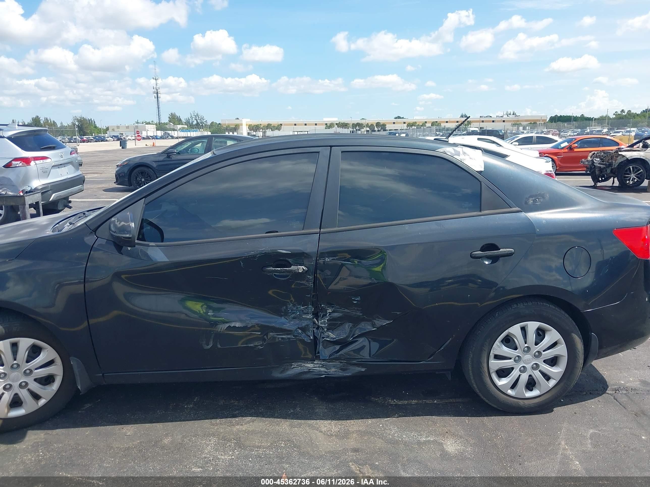 2012 Kia Forte Ex Black vin: KNAFU4A2XC5552129
