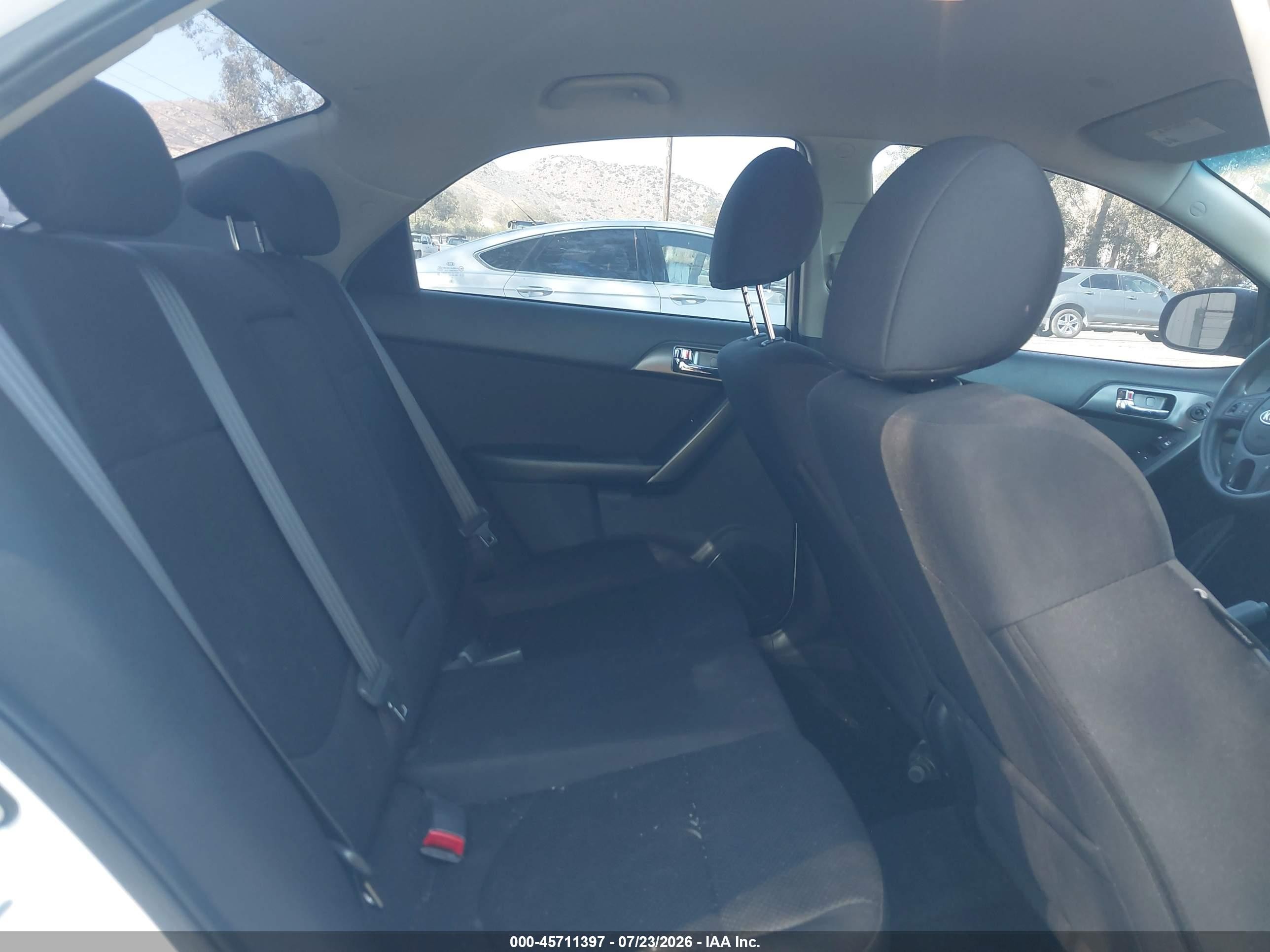 2013 Kia Forte Ex Белый vin: KNAFU4A2XD5688178