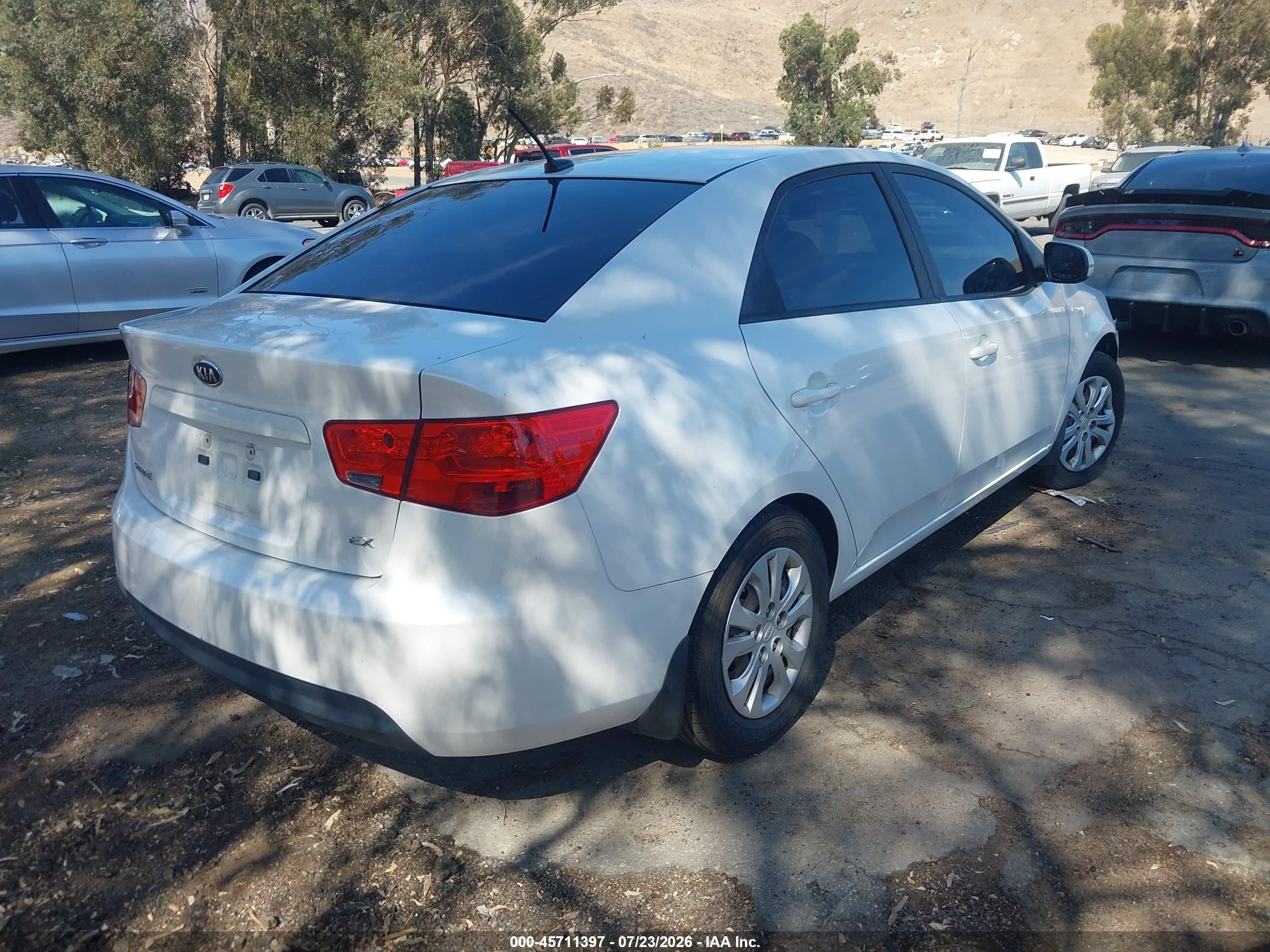 2013 Kia Forte Ex Белый vin: KNAFU4A2XD5688178