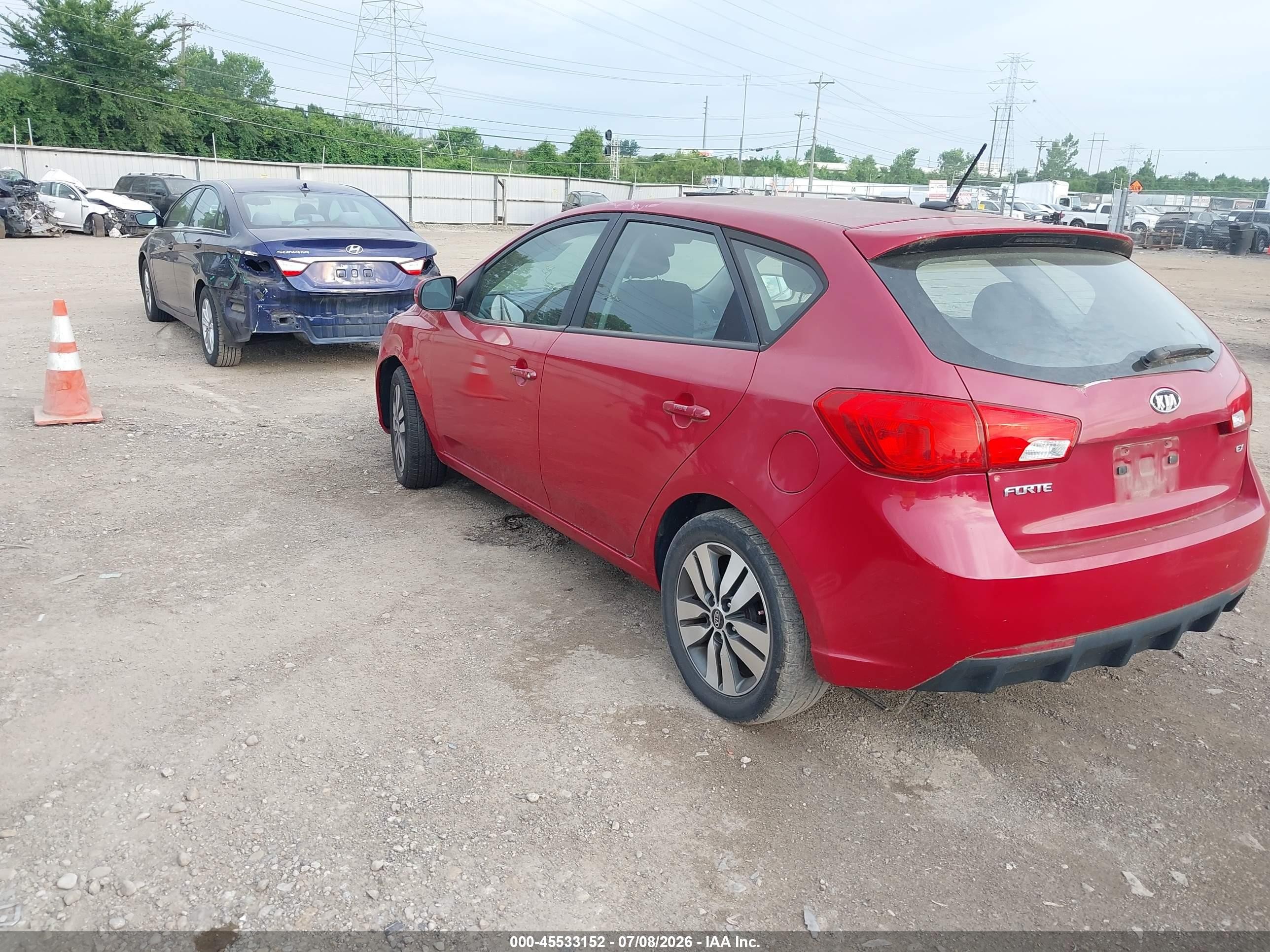 2013 Kia Forte Ex Red vin: KNAFU5A20D5657639