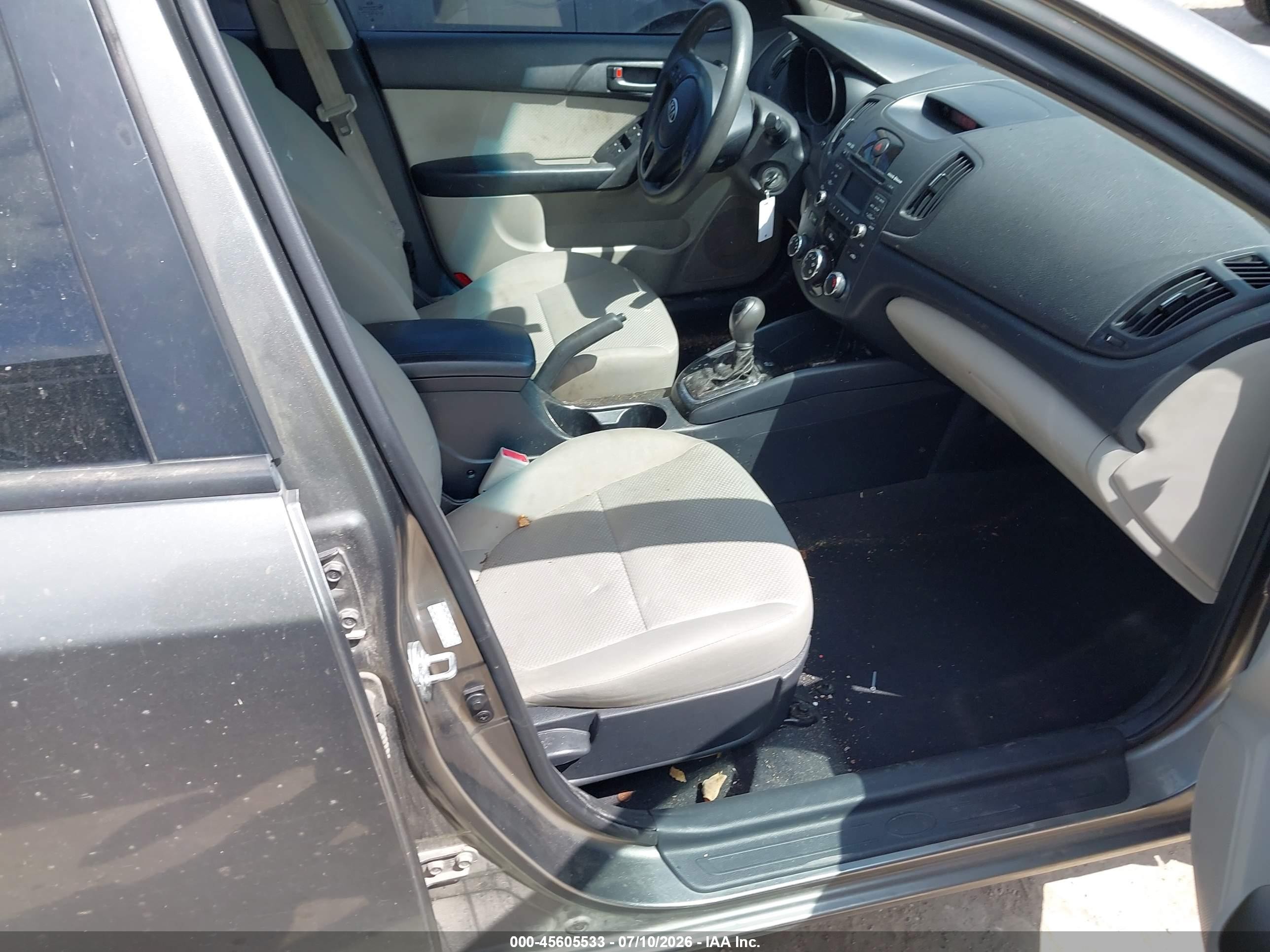 2011 Kia Forte Ex Gray vin: KNAFU5A21B5397989