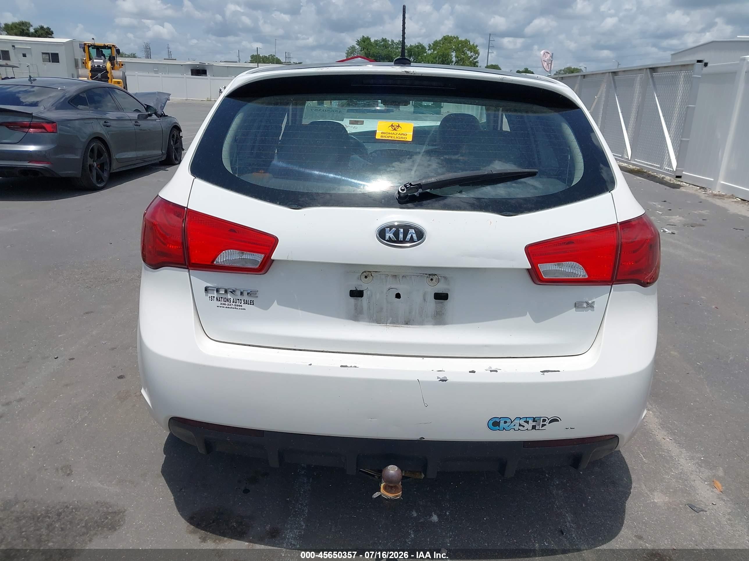2011 Kia Forte Ex Белый vin: KNAFU5A23B5362290