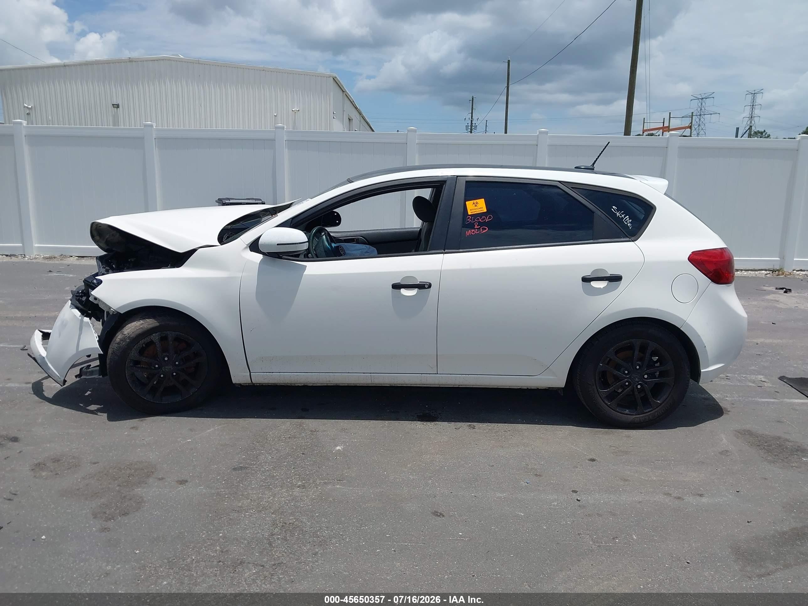 2011 Kia Forte Ex Белый vin: KNAFU5A23B5362290