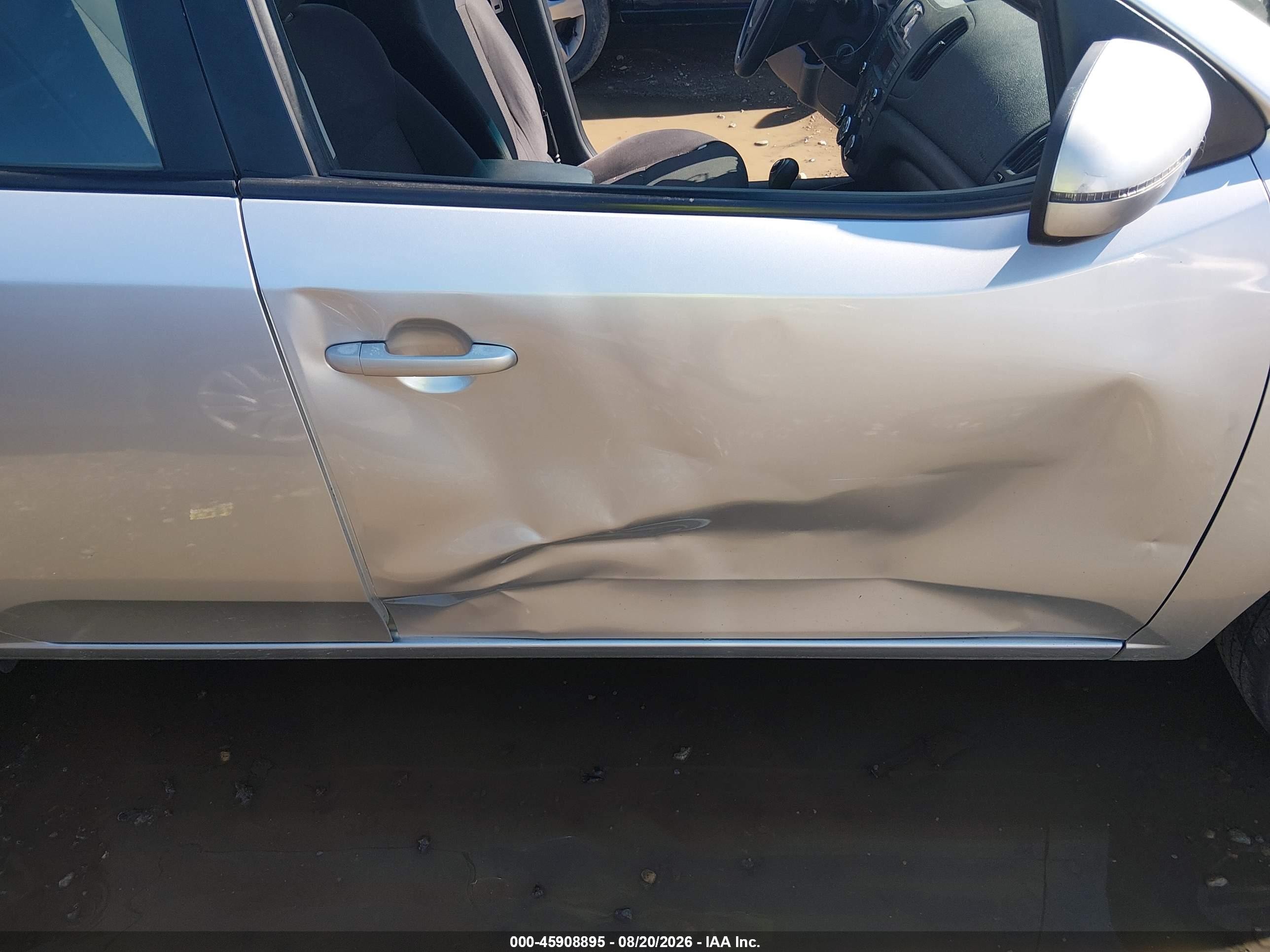 2011 Kia Forte Ex Серебряный vin: KNAFU5A25B5377857