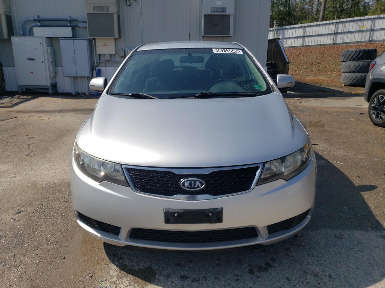 2011 Kia Forte5 Ex Silver vin: KNAFU5A26B5333298 Damage: Left Head Lamp, Faded, Repair Required