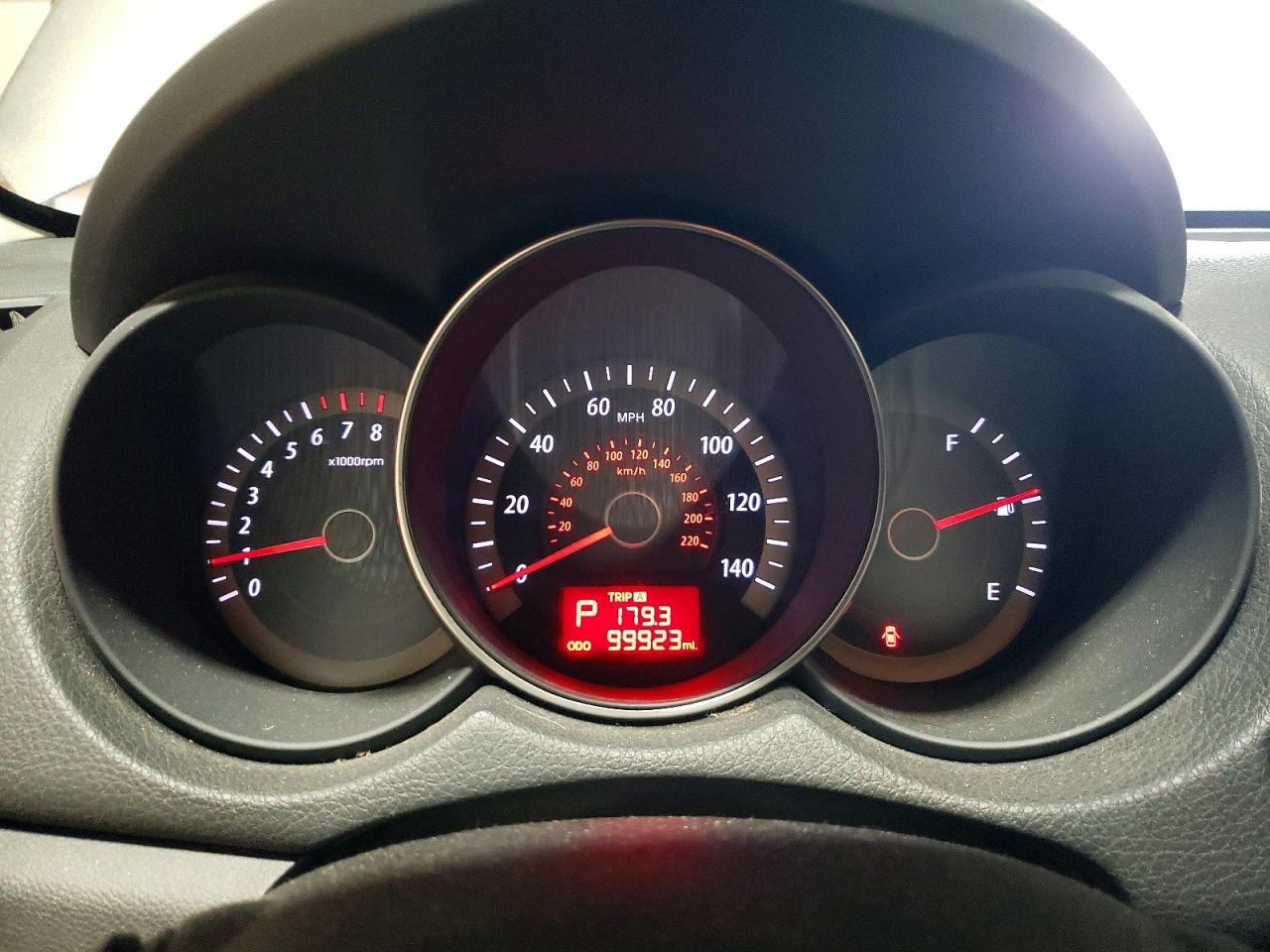 2011 Kia Forte5 Ex Серебряный vin: KNAFU5A26B5401504
