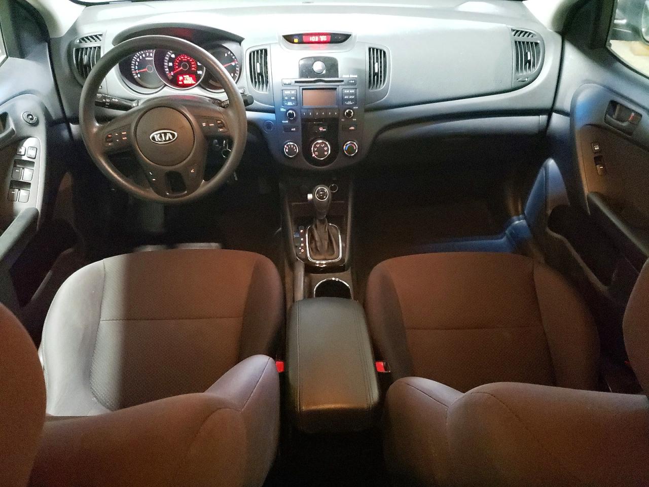 2011 Kia Forte5 Ex Серебряный vin: KNAFU5A26B5401504