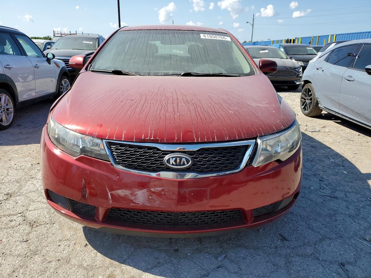 2011 Kia Forte5 Ex Red vin: KNAFU5A26B5402927