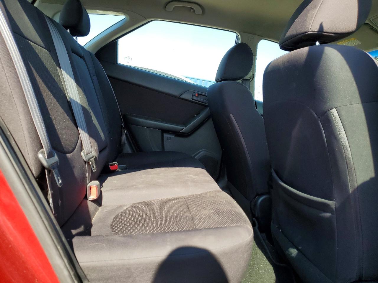 2011 Kia Forte5 Ex Red vin: KNAFU5A26B5402927