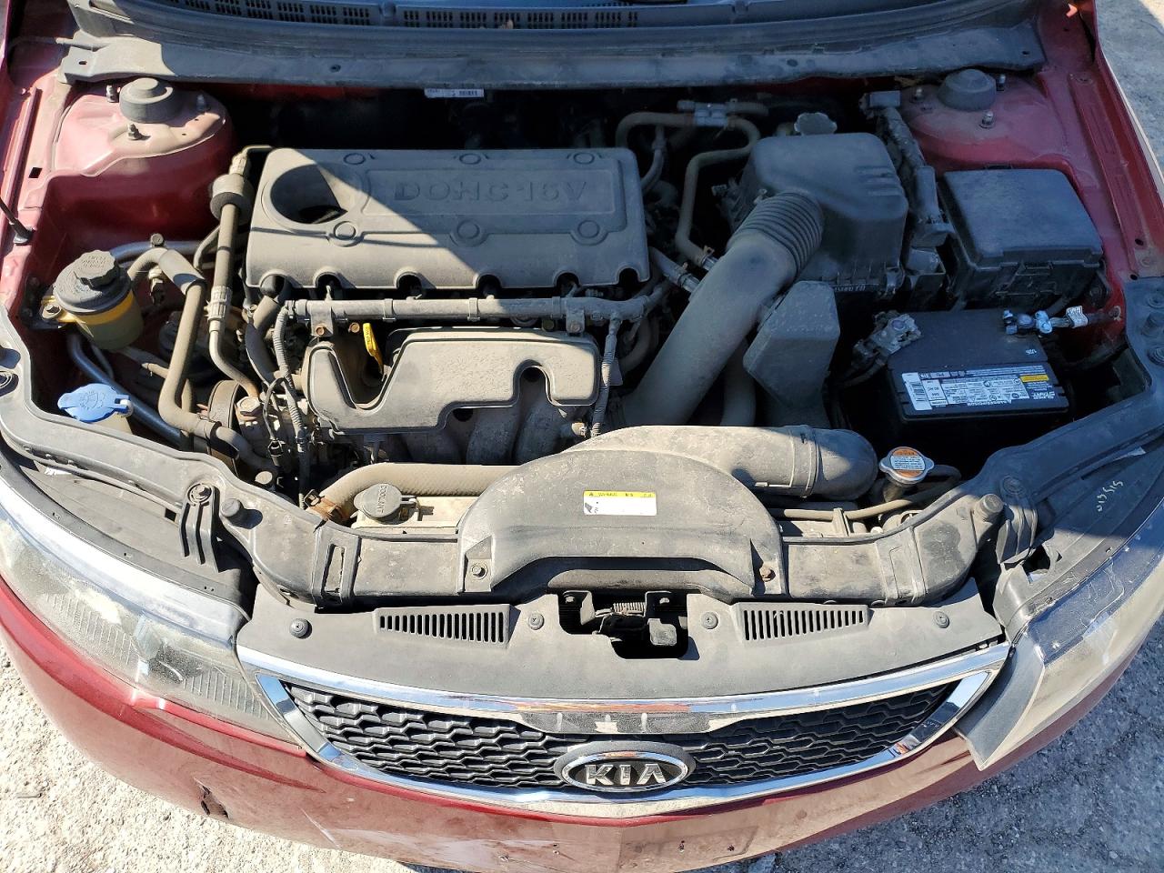 2011 Kia Forte5 Ex Red vin: KNAFU5A26B5402927