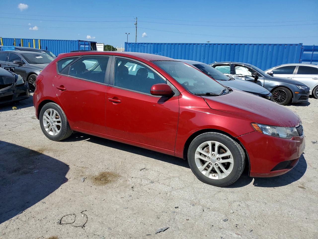 2011 Kia Forte5 Ex Red vin: KNAFU5A26B5402927