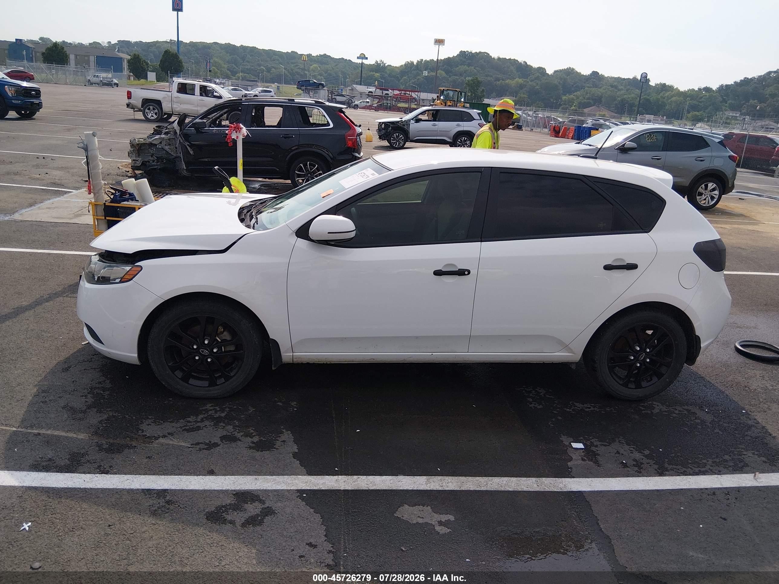 2011 Kia Forte Ex White vin: KNAFU5A29B5378834