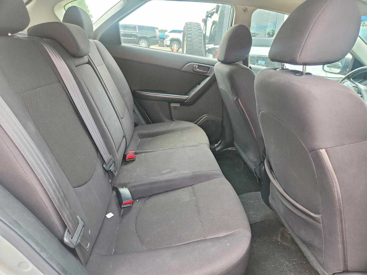 2011 Kia Forte5 Ex Silver vin: KNAFU5A2XB5417222