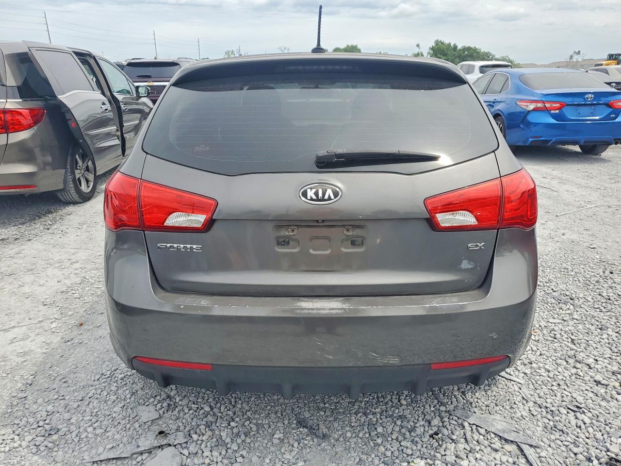 2013 Kia Forte Ex Gray vin: KNAFU5A2XD5686162