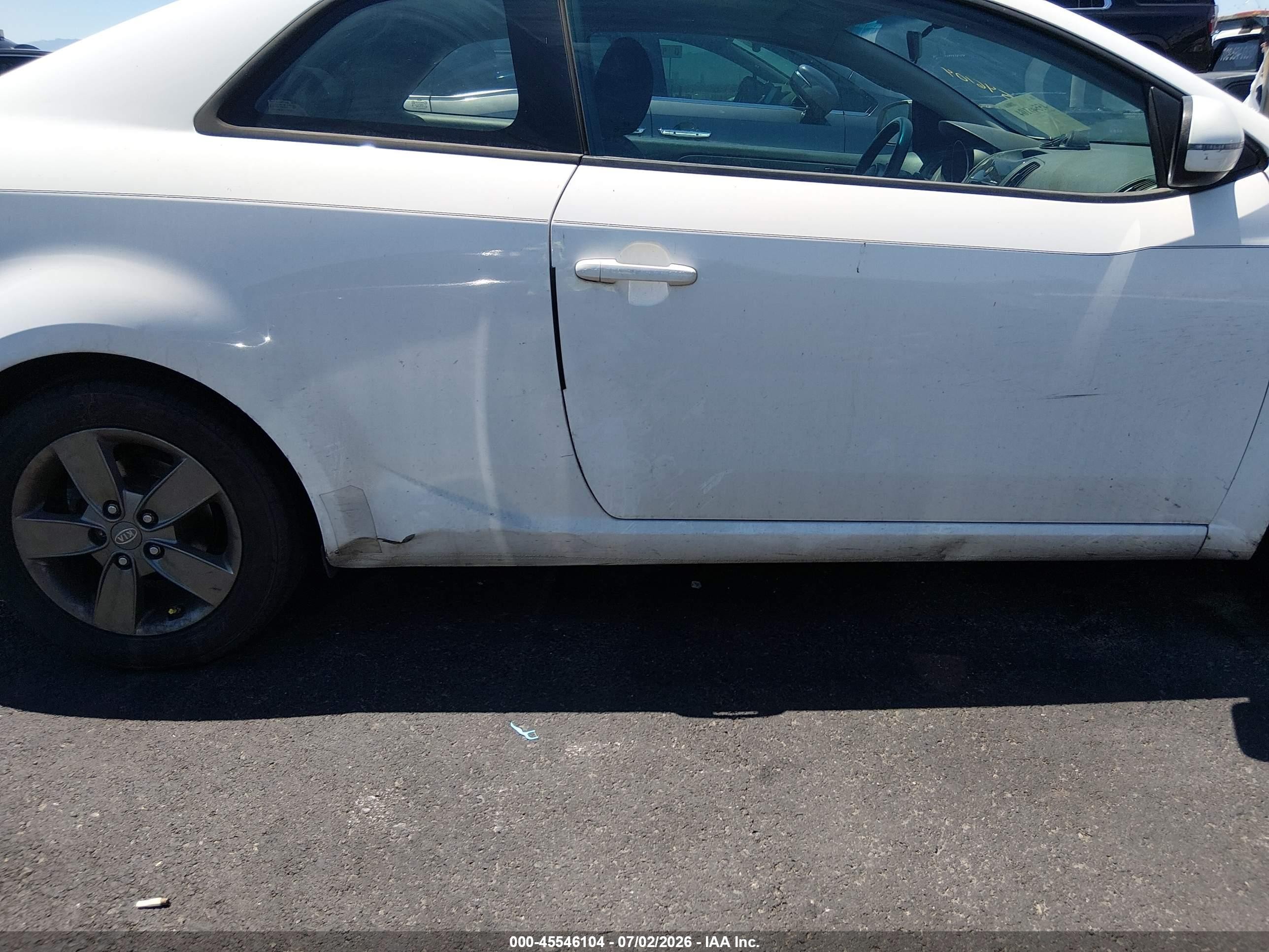 2011 Kia Forte Koup Ex White vin: KNAFU6A20B5330600