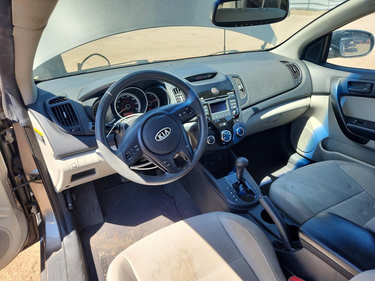 2010 Kia Forte Ex Gray vin: KNAFU6A21A5128041