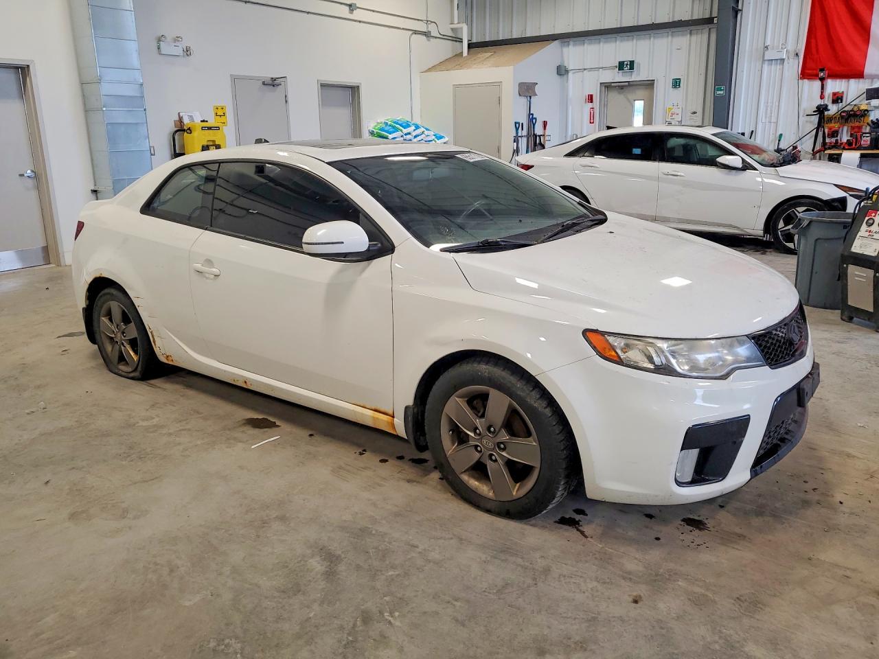 2012 Kia Forte Koup Ex White vin: KNAFU6A21C5589596