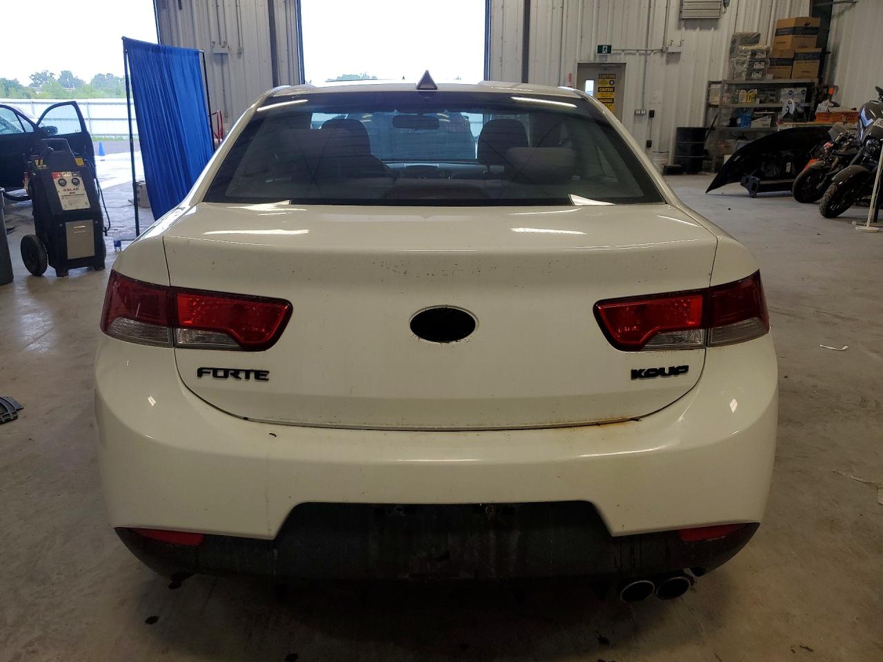 2012 Kia Forte Koup Ex White vin: KNAFU6A21C5589596