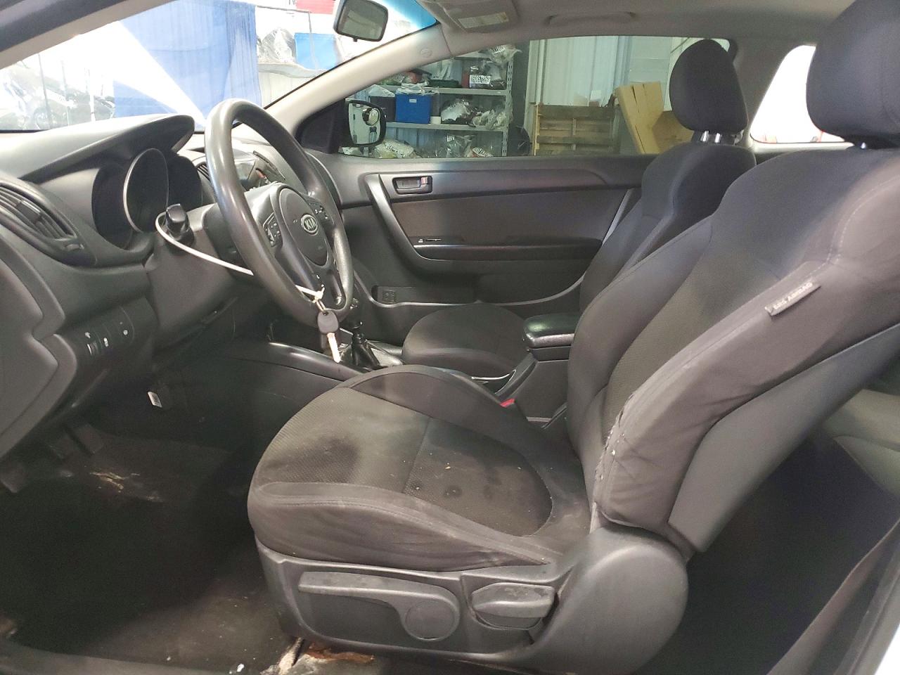 2012 Kia Forte Koup Ex White vin: KNAFU6A21C5589596
