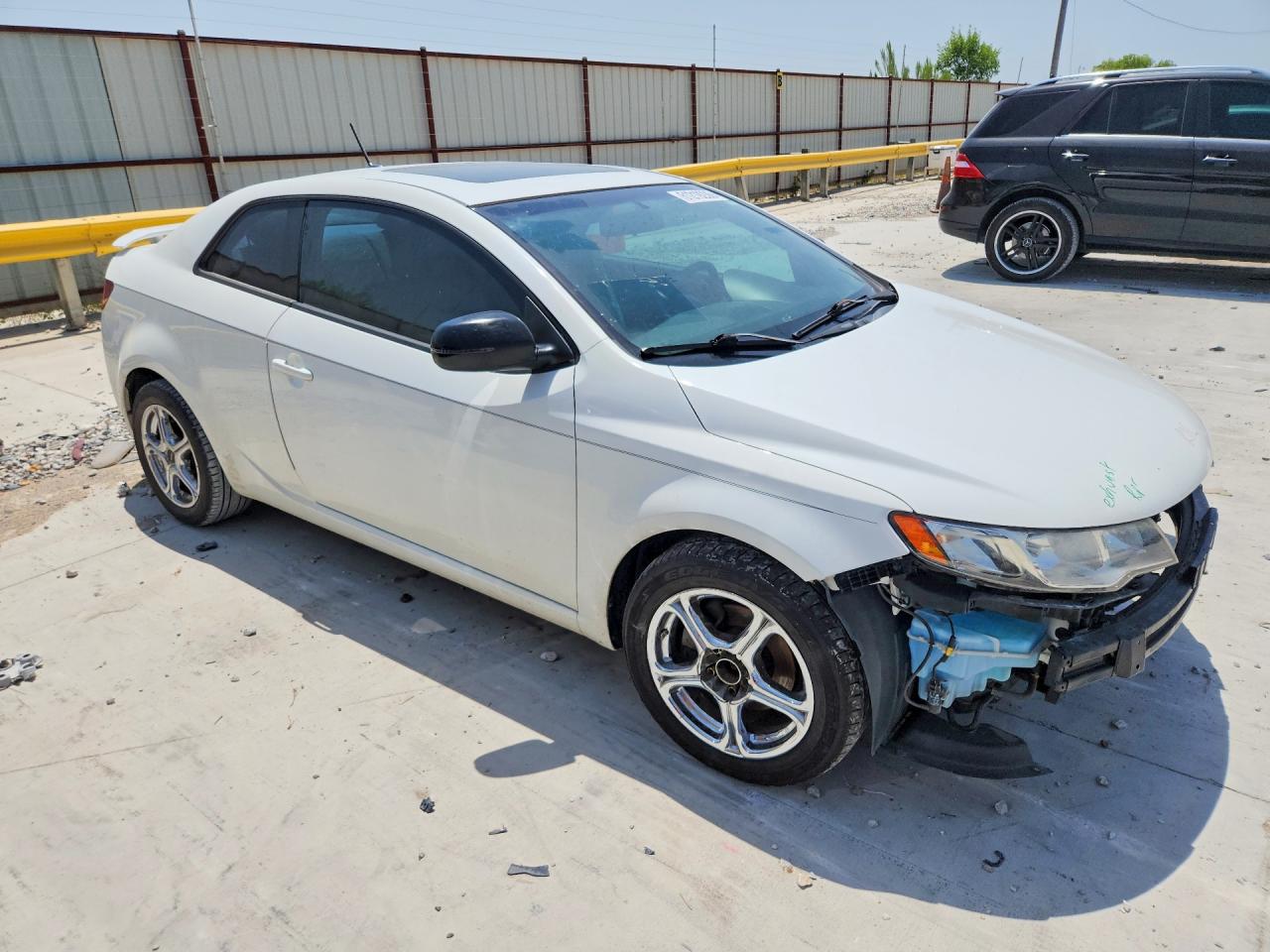 2011 Kia Forte Ex White vin: KNAFU6A26B5403615