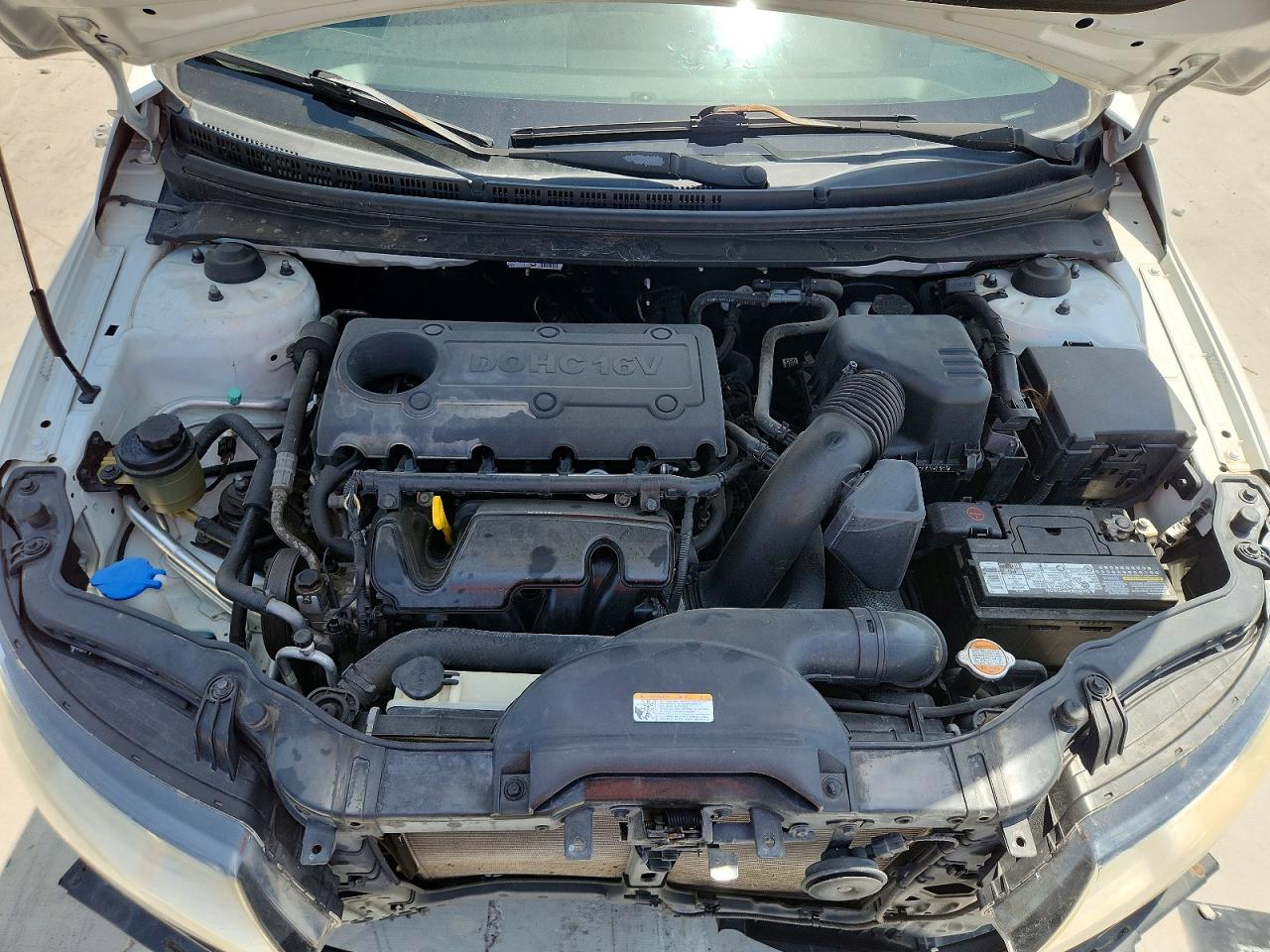 2011 Kia Forte Ex White vin: KNAFU6A26B5403615