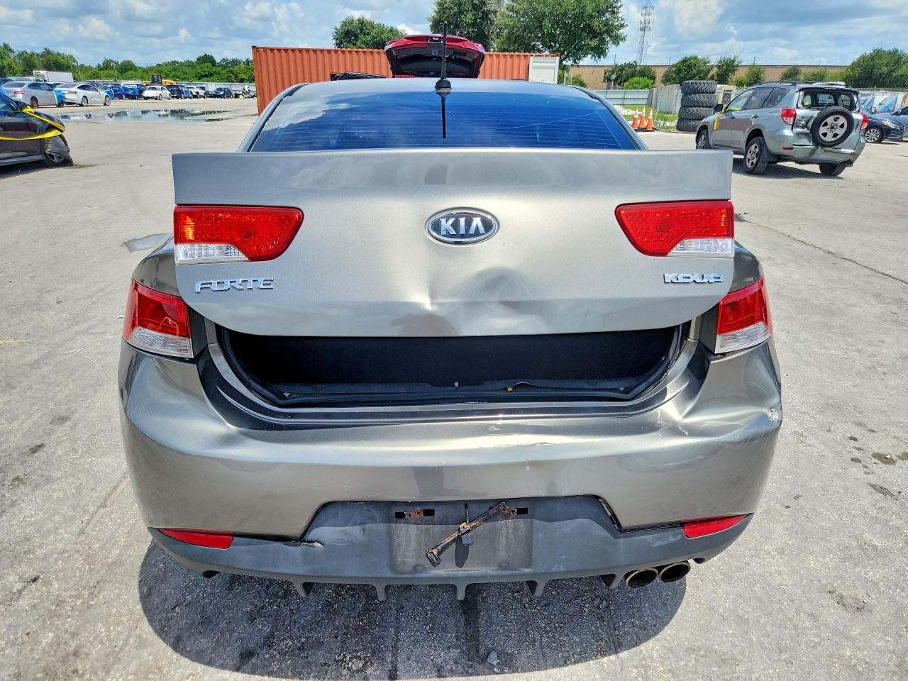 2011 Kia Forte Koup Ex Gray vin: KNAFU6A28B5370374