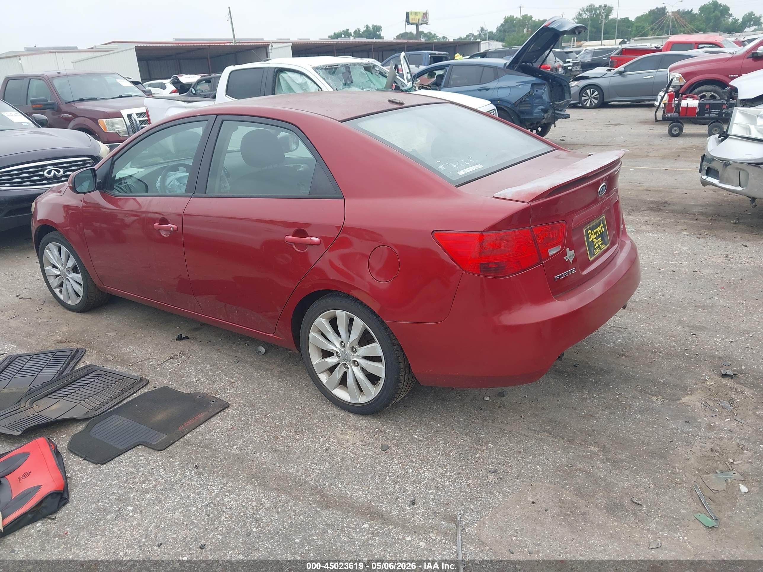 2011 Kia Forte Sx Красный vin: KNAFW4A36B5317308