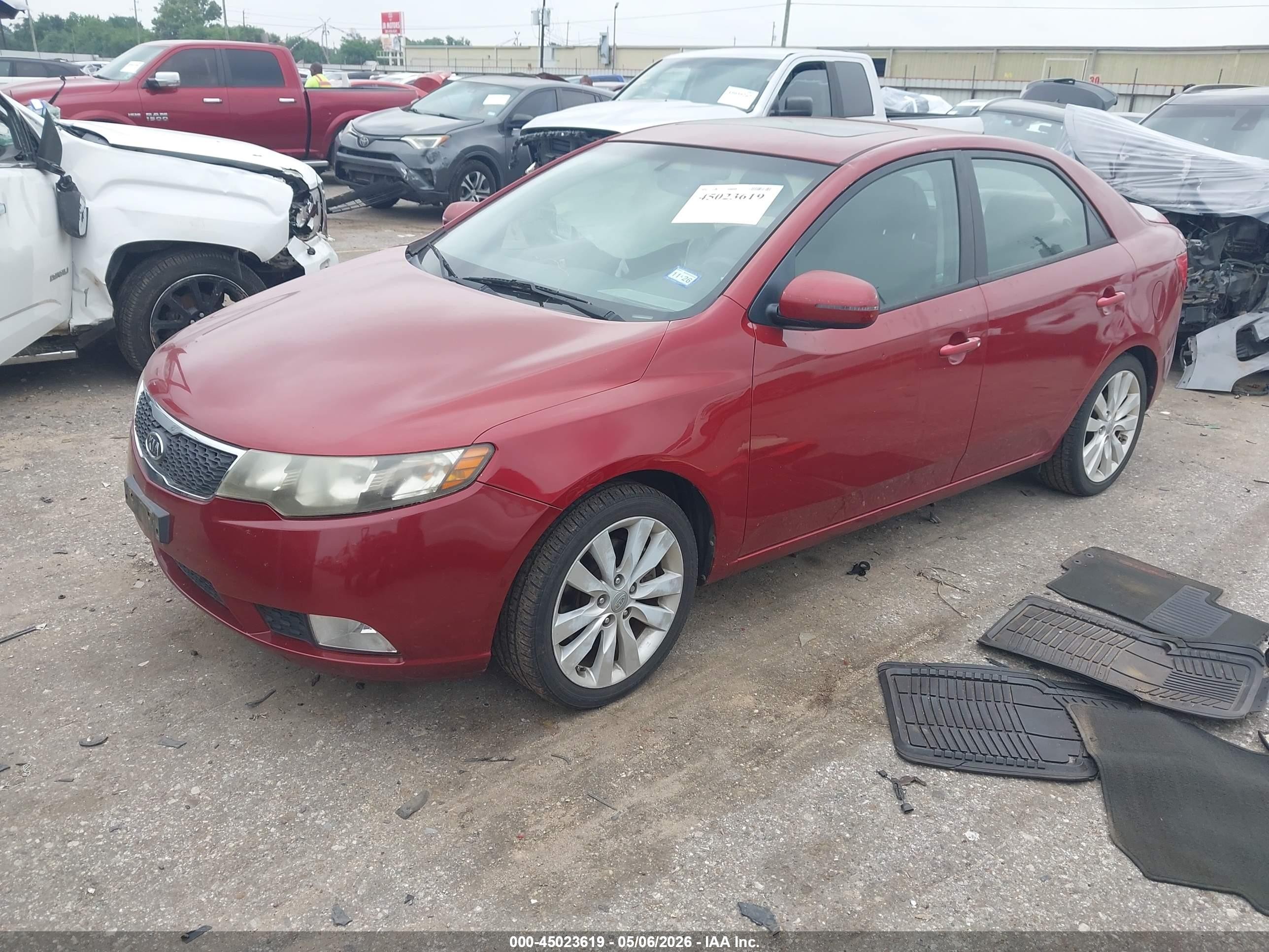2011 Kia Forte Sx Красный vin: KNAFW4A36B5317308