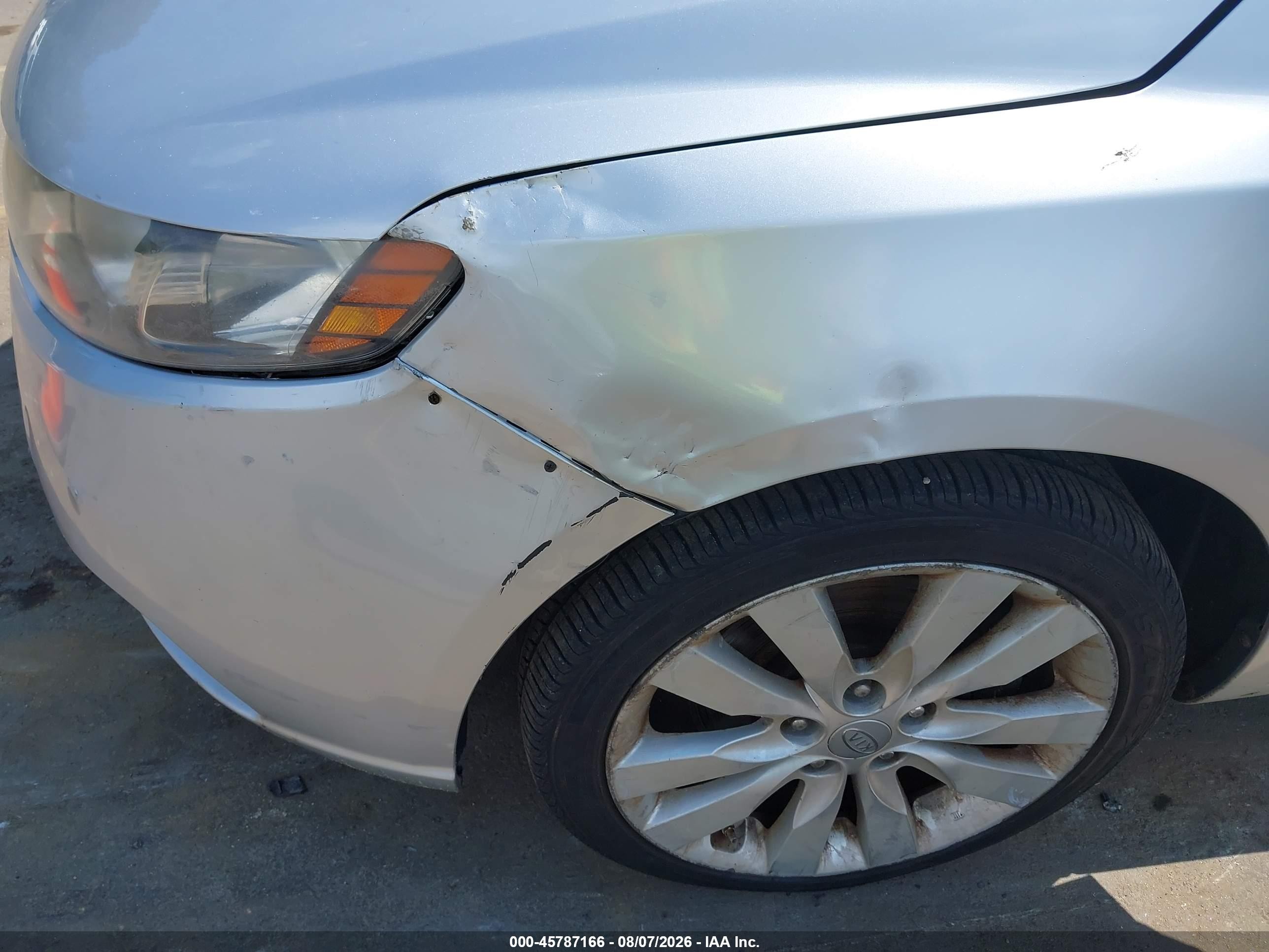 2011 Kia Forte Sx Silver vin: KNAFW4A36B5374818
