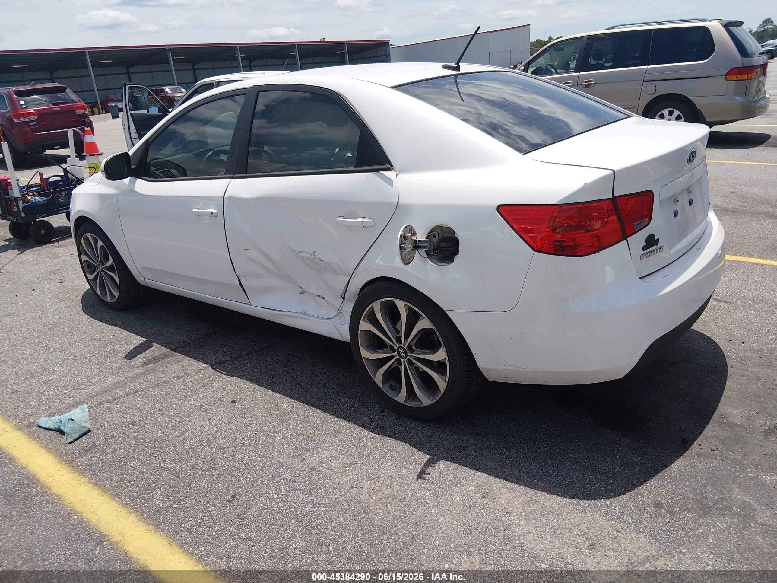 2012 Kia Forte Sx Белый vin: KNAFW4A37C5588802