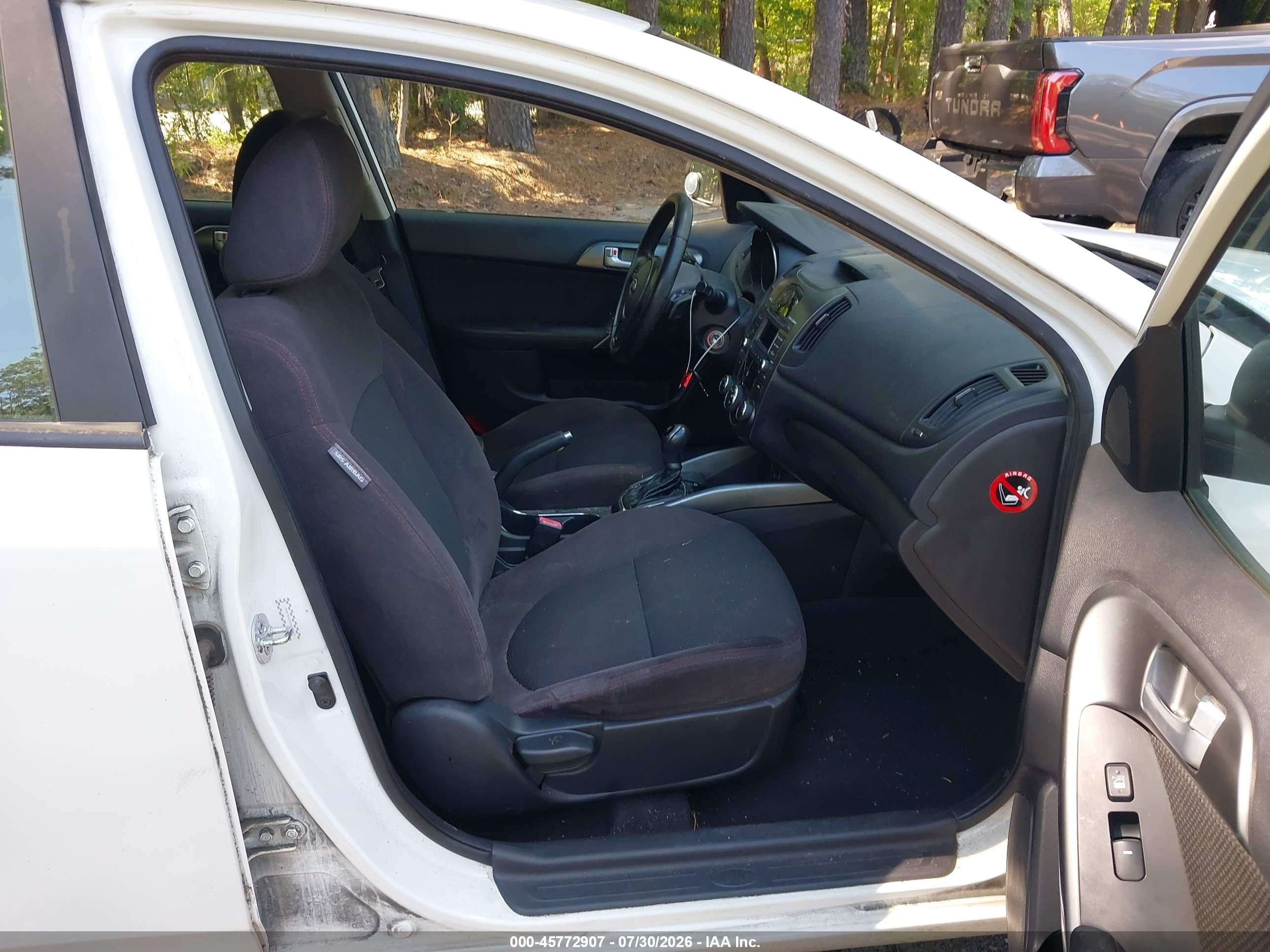 2011 Kia Forte Sx White vin: KNAFW5A30B5335423