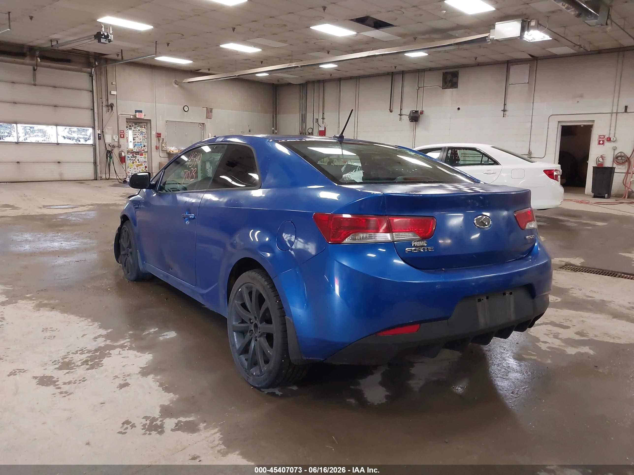 2010 Kia Forte Koup Sx Blue vin: KNAFW6A30A5179159